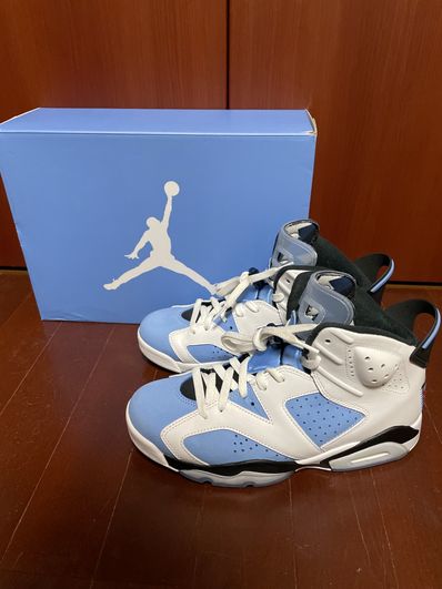 Nike Air Jordan 6 "UNC"