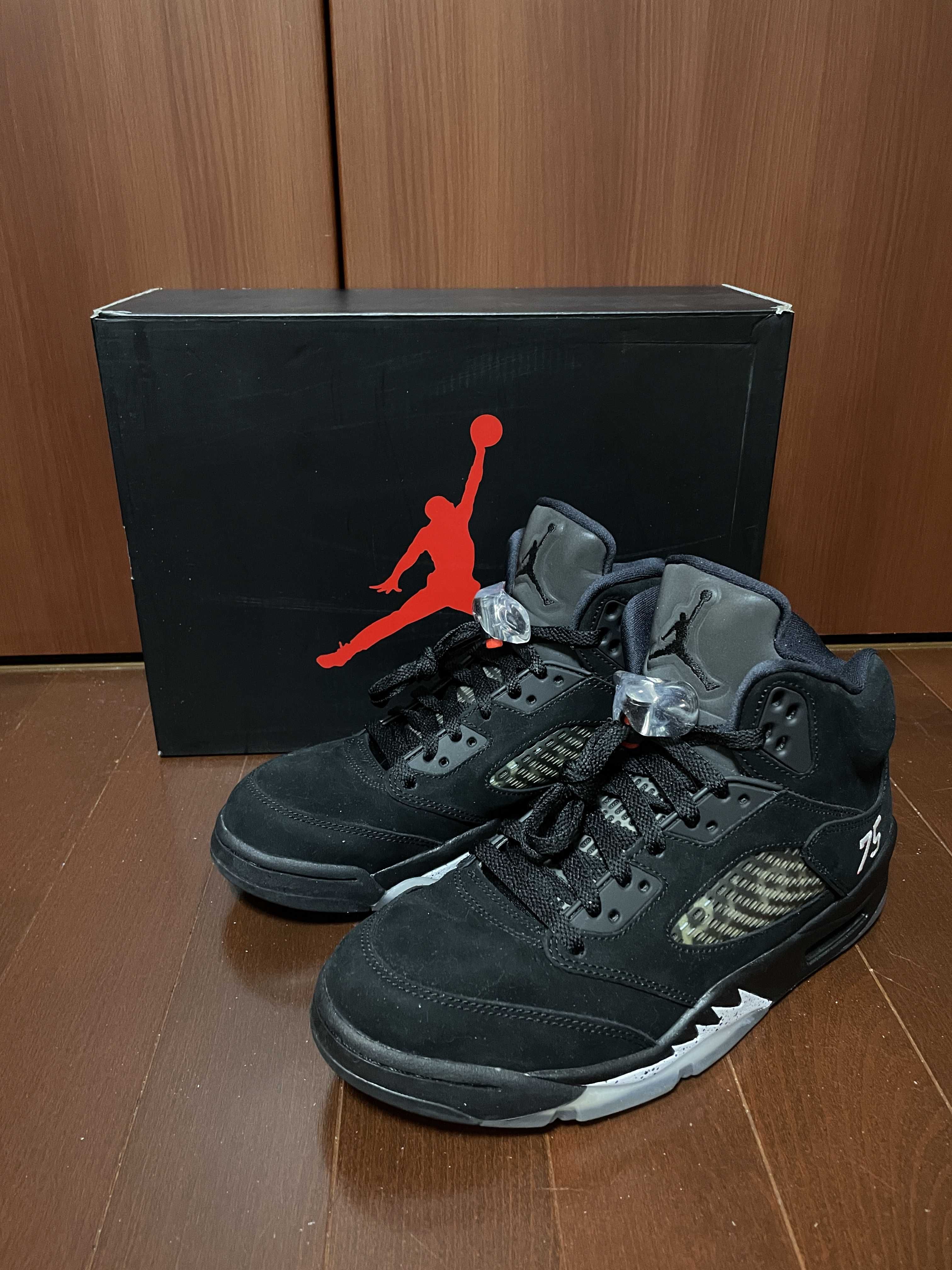 NIKE AIR JORDAN 5 PARIS SAINT-GERMAIN BLACK/CEMENT GREY