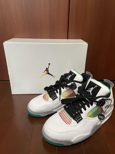 NIKE Women's AIR JORDAN 4 "LUCID GREEN"