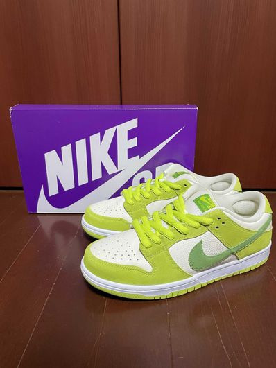 Nike SB Dunk Low "Green Apple"