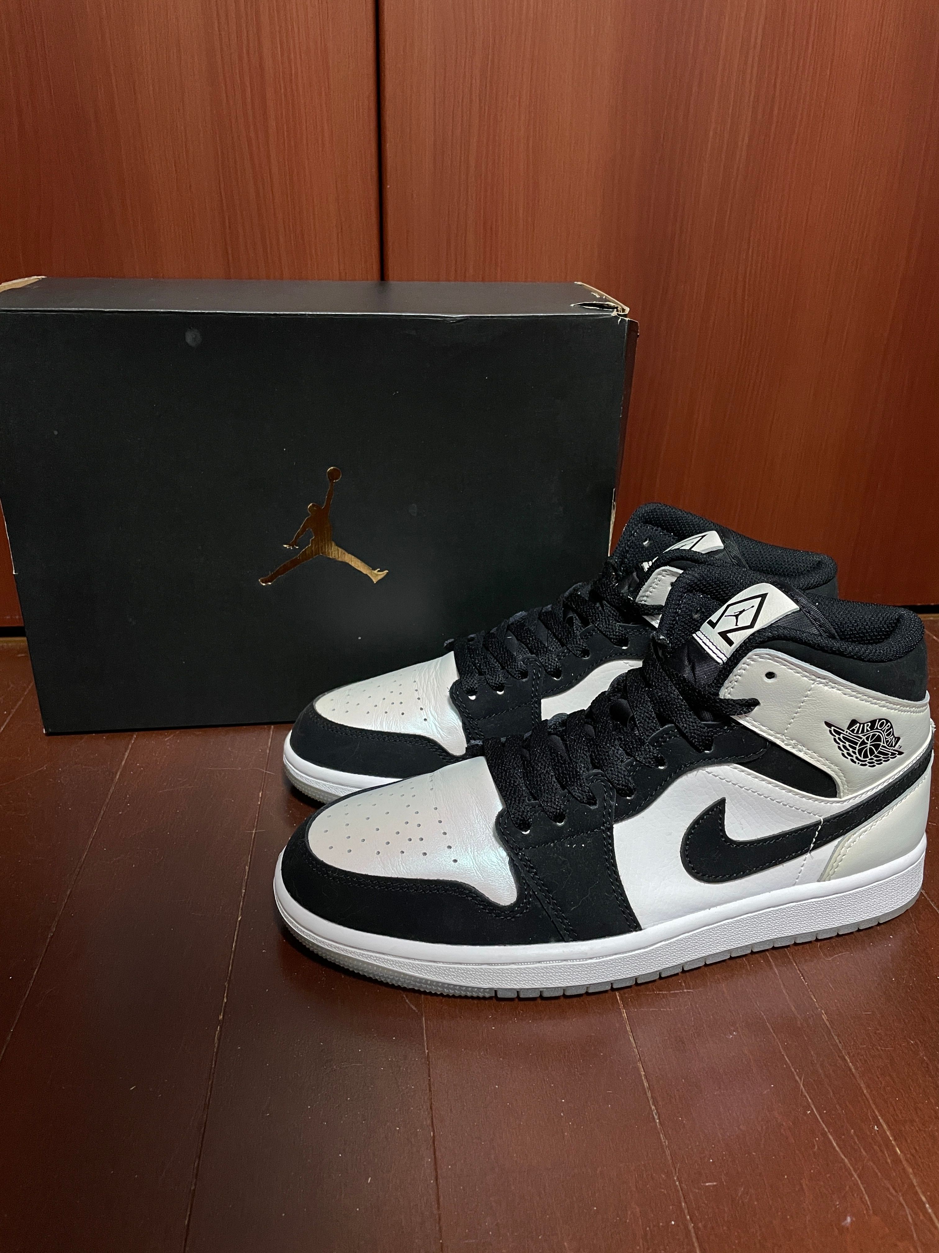 Nike Air Jordan 1 Mid "Omega/Black/White"