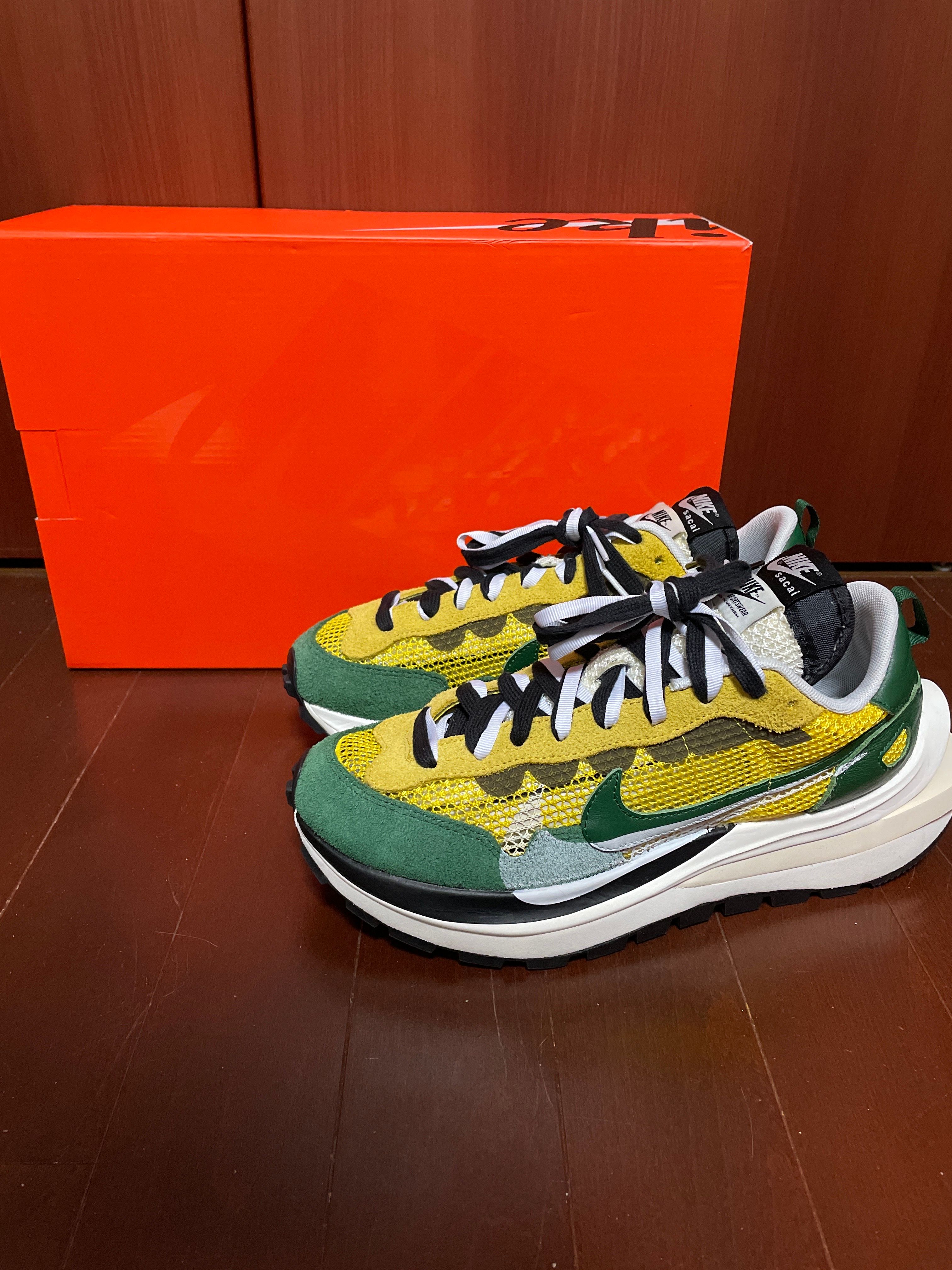 sacai × Nike Vapor Waffle "Tour Yellow/Stadium Green-Sail"