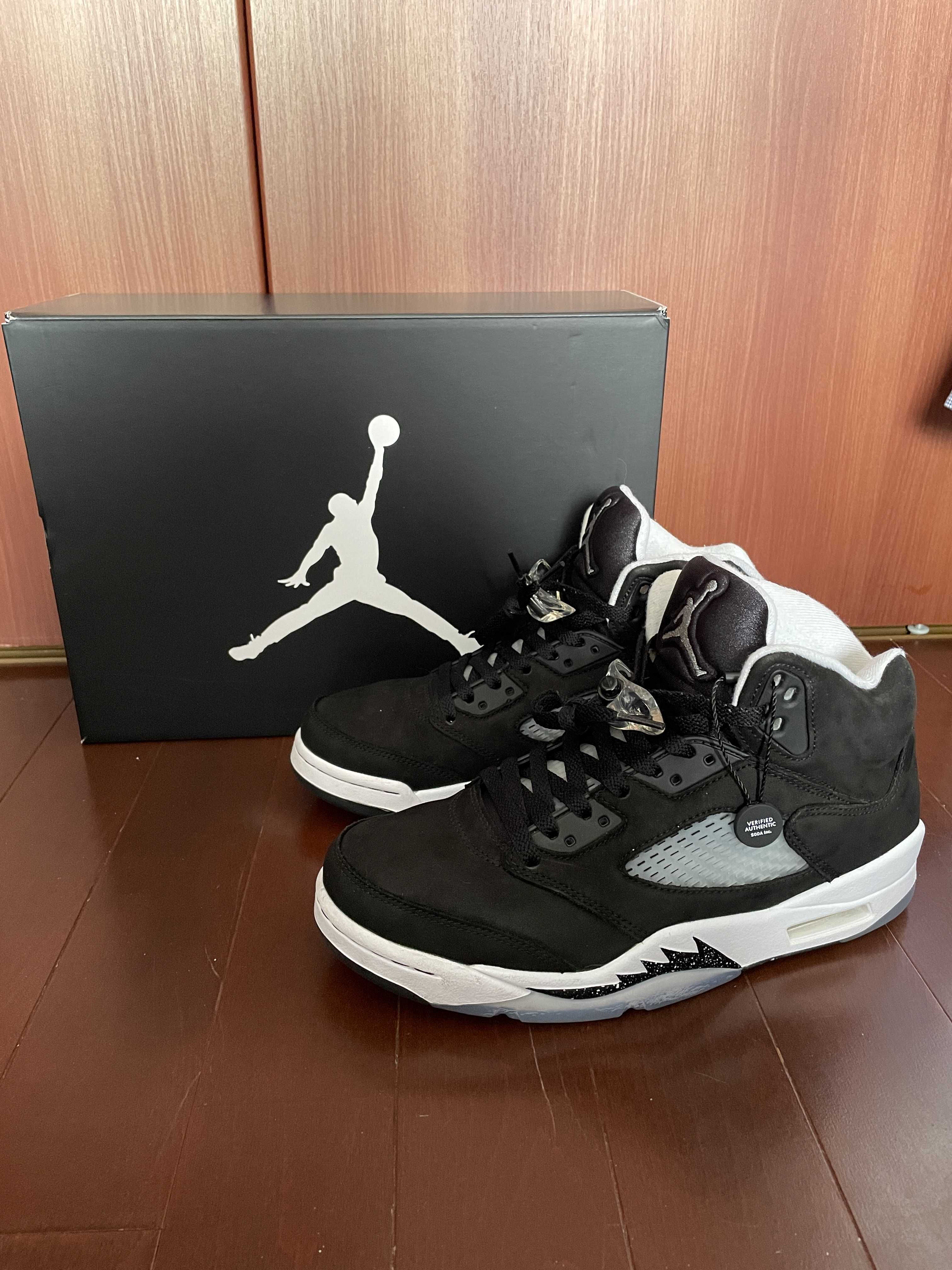 Nike Air Jordan 5 "Moonlight" (2021)