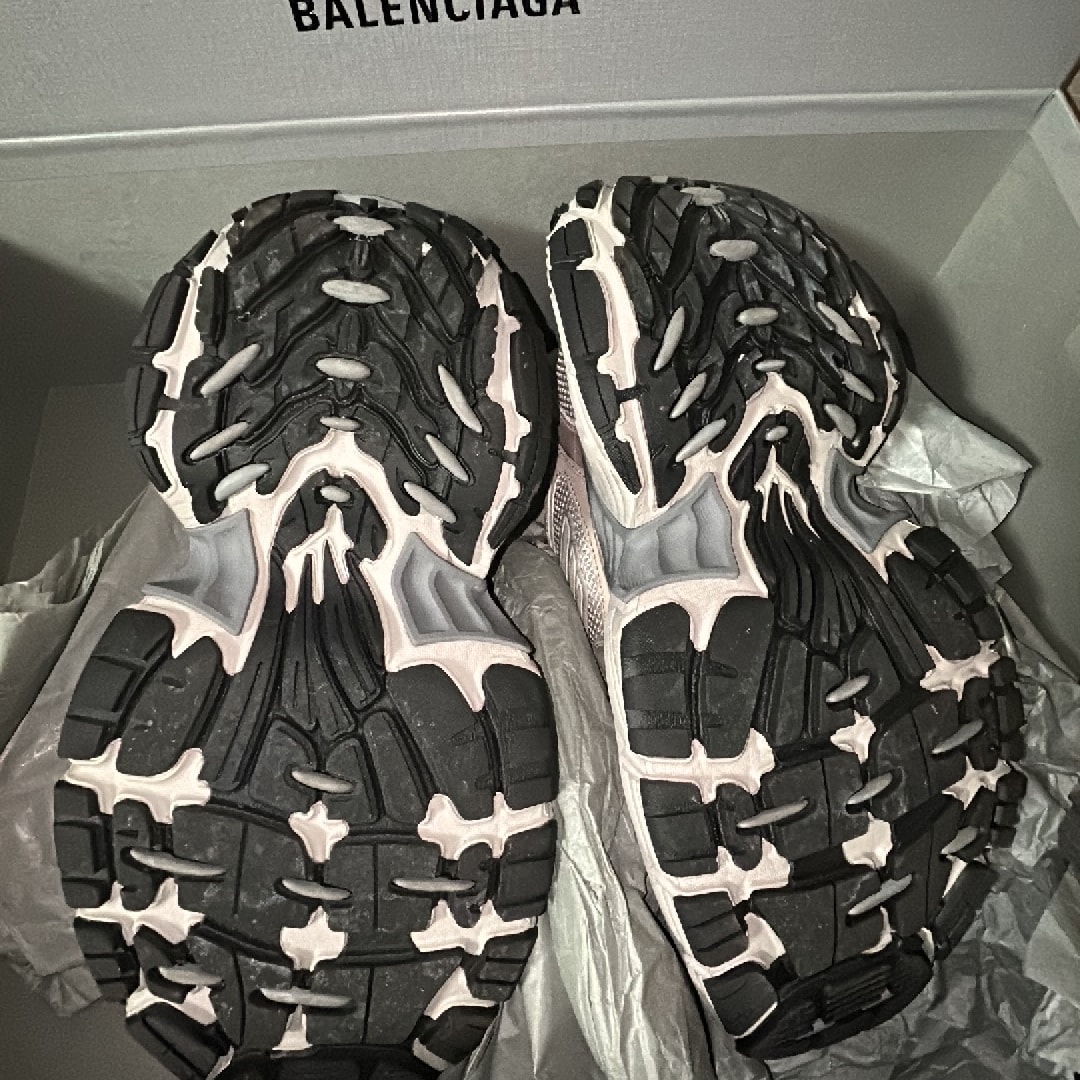 BALENCIAGA 6XL Sneaker "Taupe/Grey/Black"