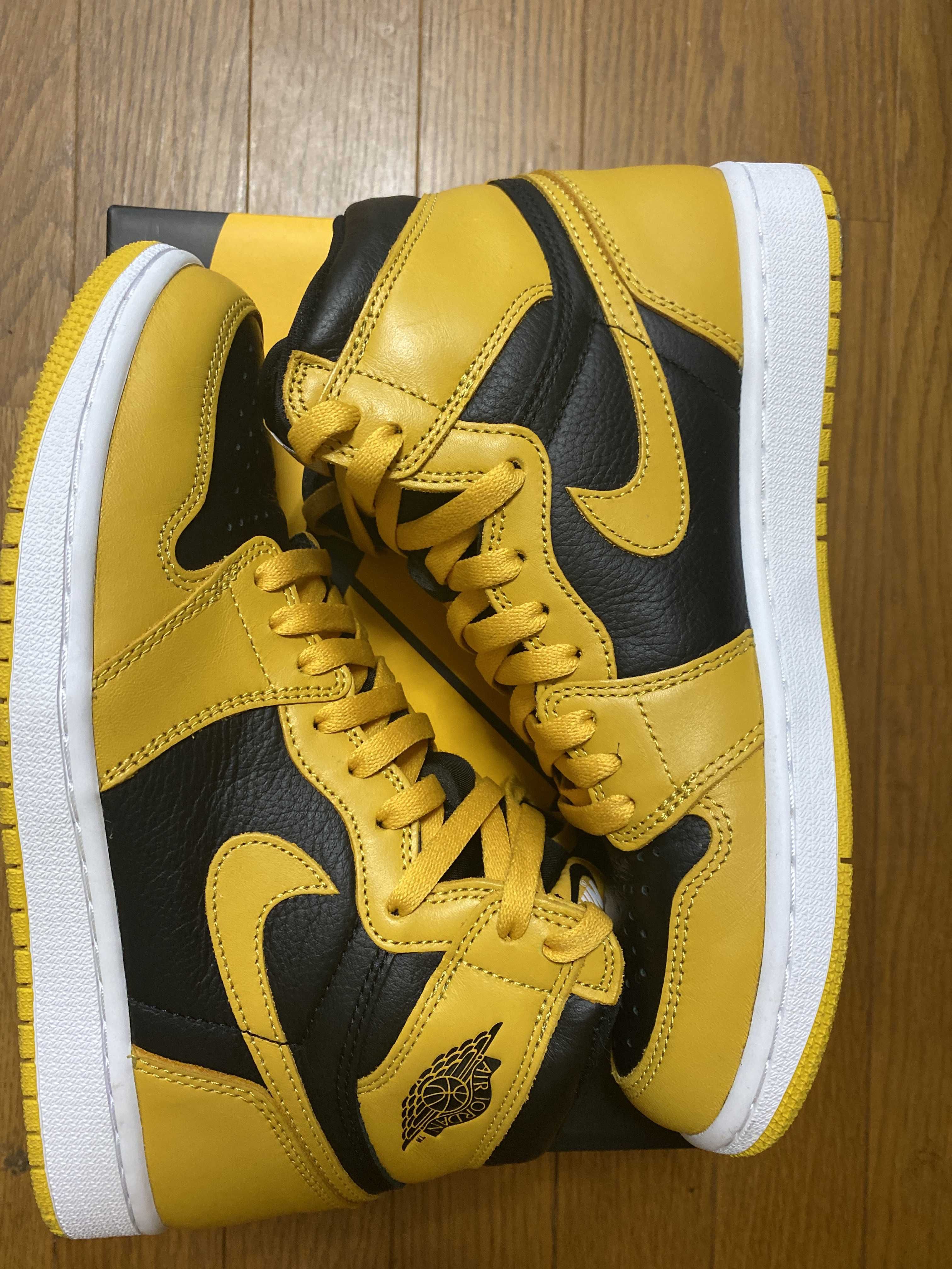 Nike Air Jordan 1 High OG "Pollen" 
