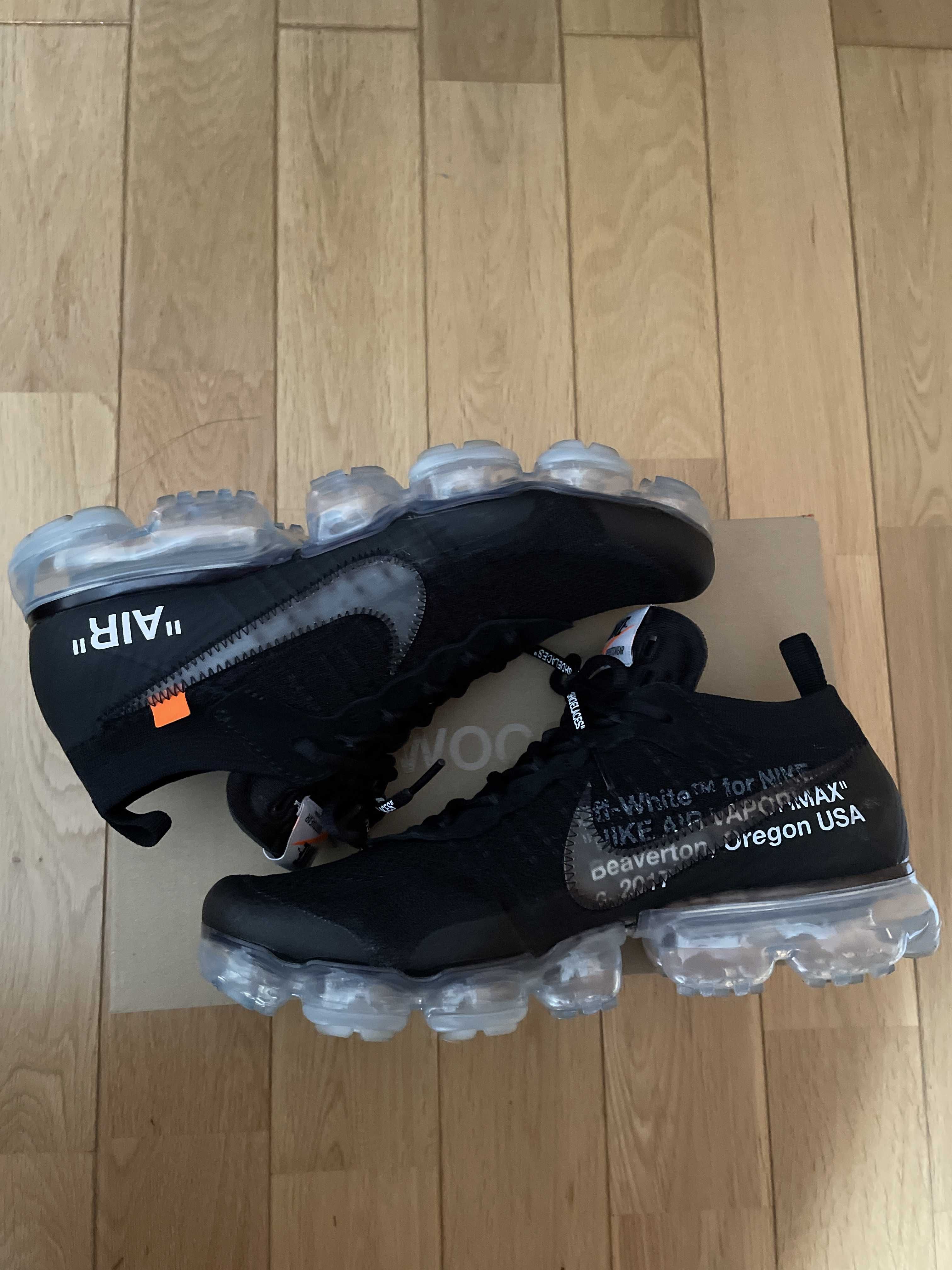 Off-White × Nike Air Vapormax "Black/Total Orange/Clear"