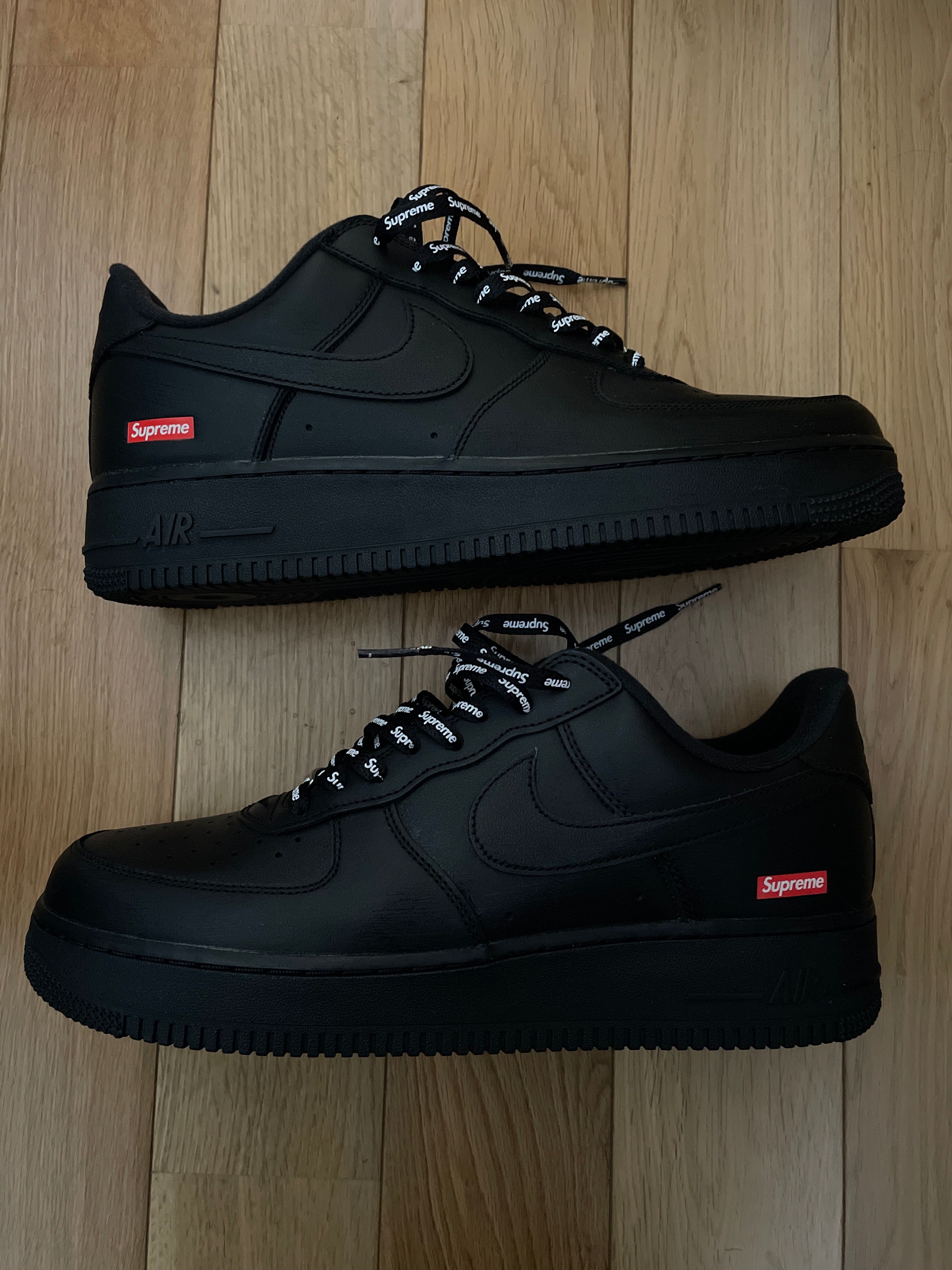 Supreme × Nike Air Force 1 Low "Black"
