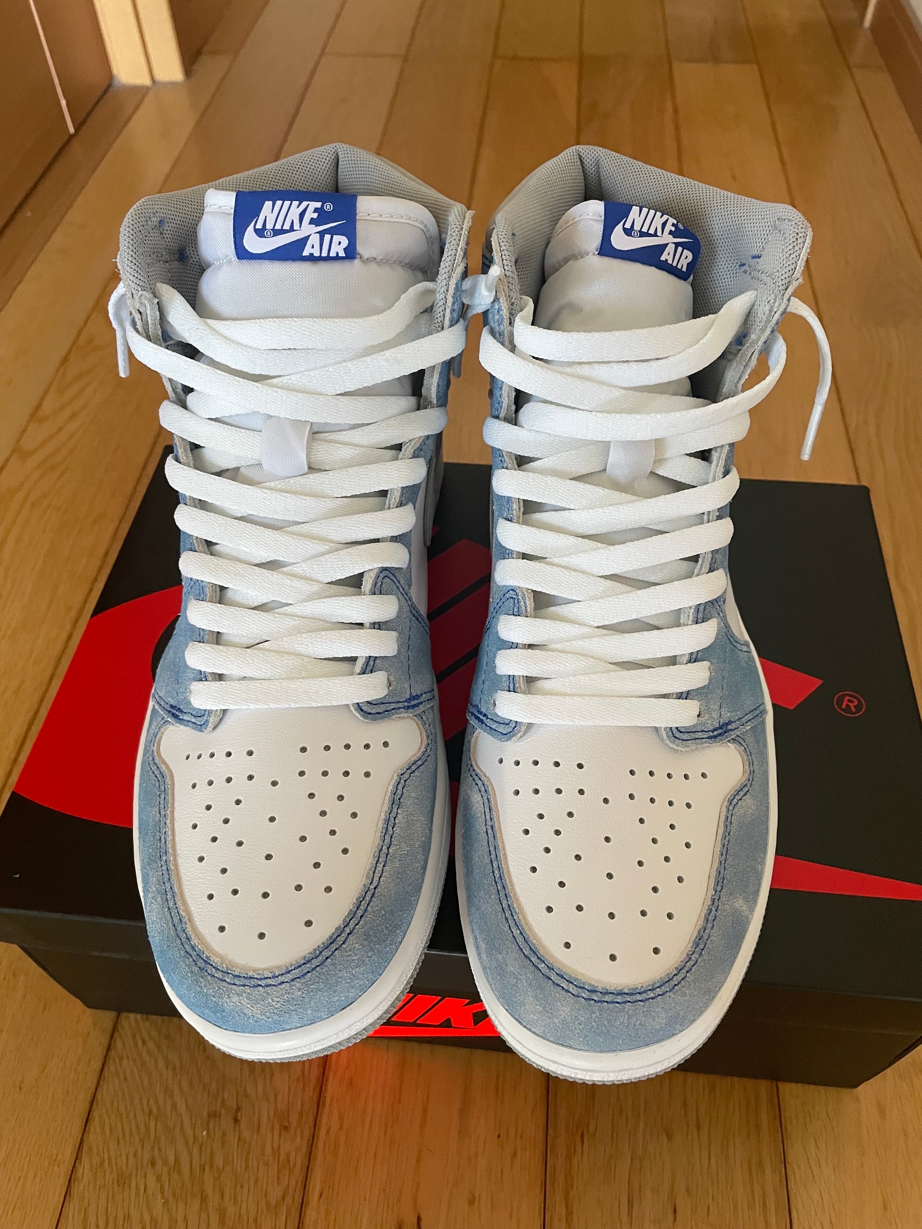 Nike Air Jordan 1 High OG "Hyper Royal"