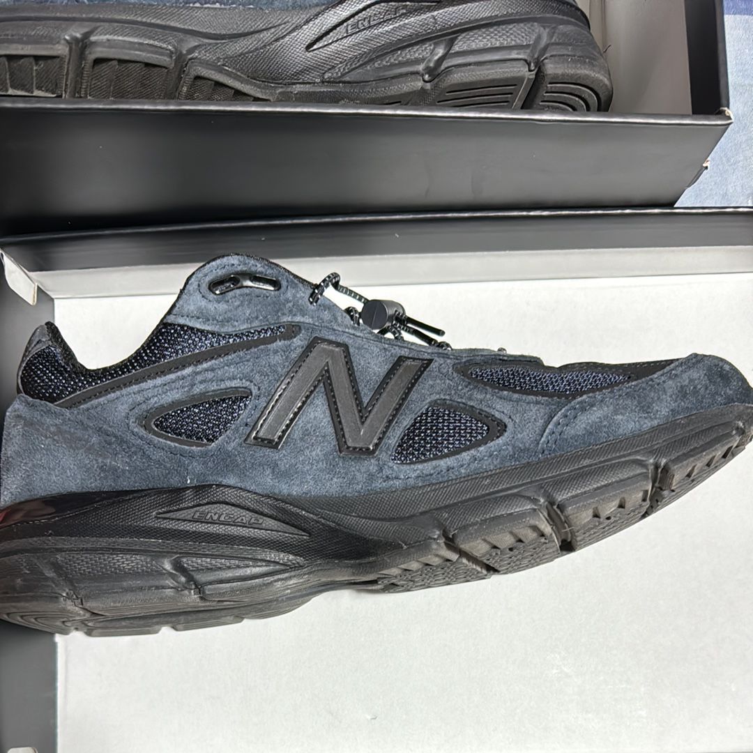 JJJJound × New Balance 990V4 "Navy"