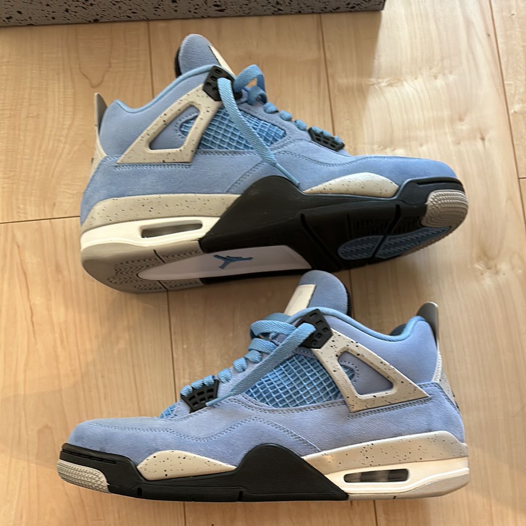 Nike Air Jordan 4 "University Blue"