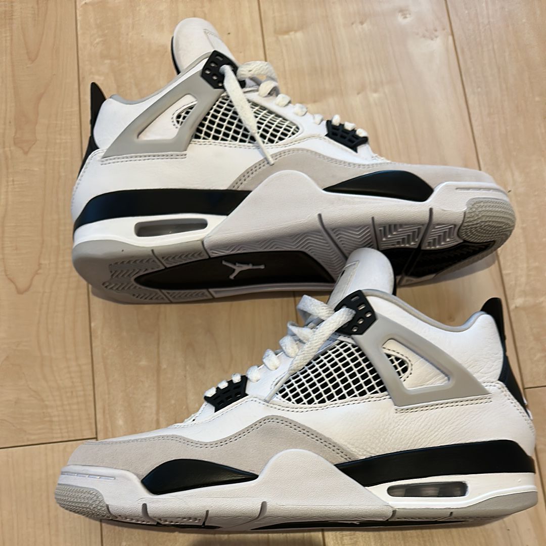 Nike Air Jordan 4 "Military Black"