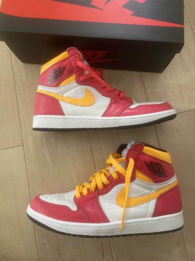 Nike Air Jordan 1 High OG "Light Fusion Red"