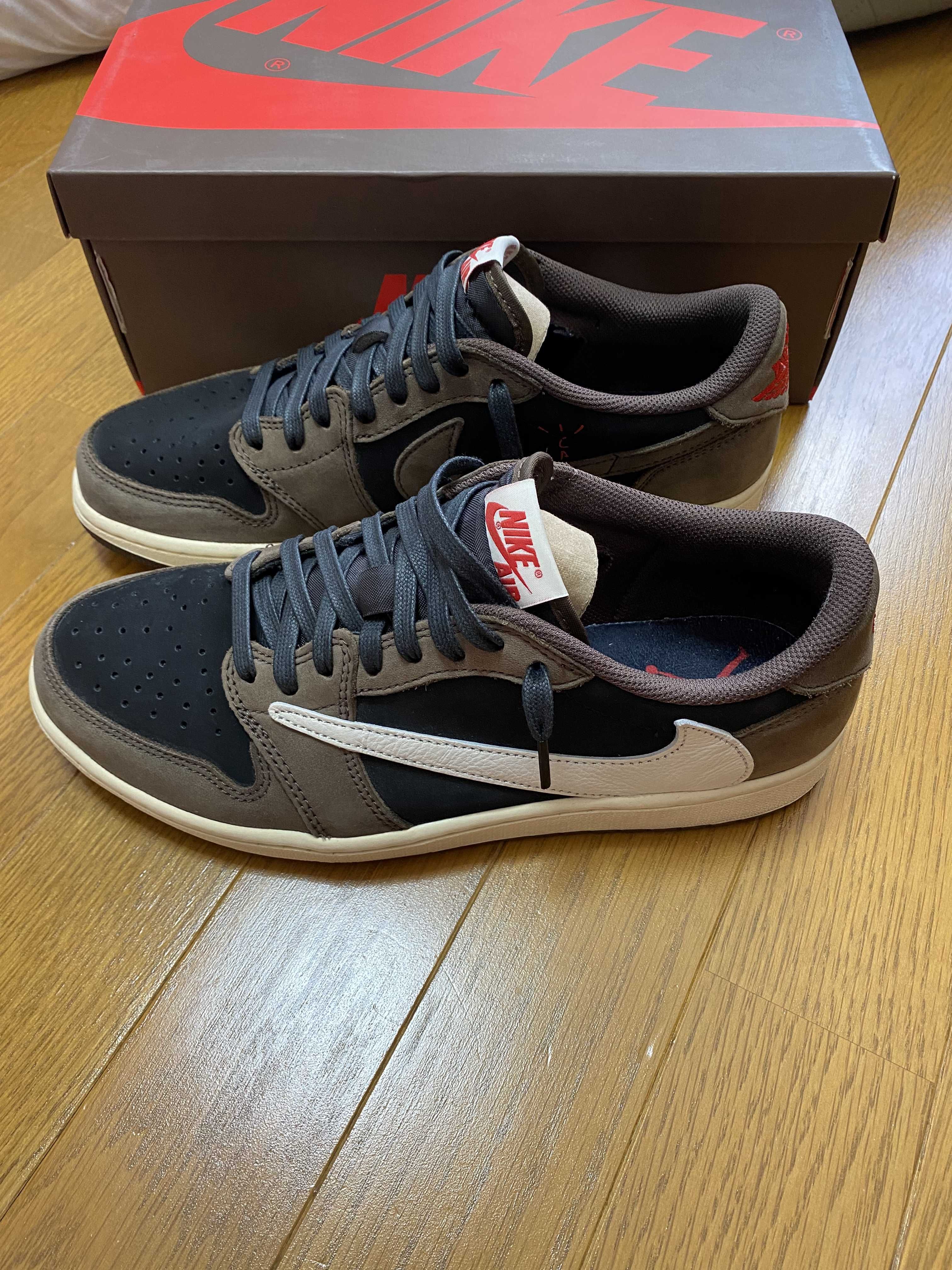 Travis Scott × Nike Air Jordan 1 Low OG SP-T  "Black/Dark Mocha"