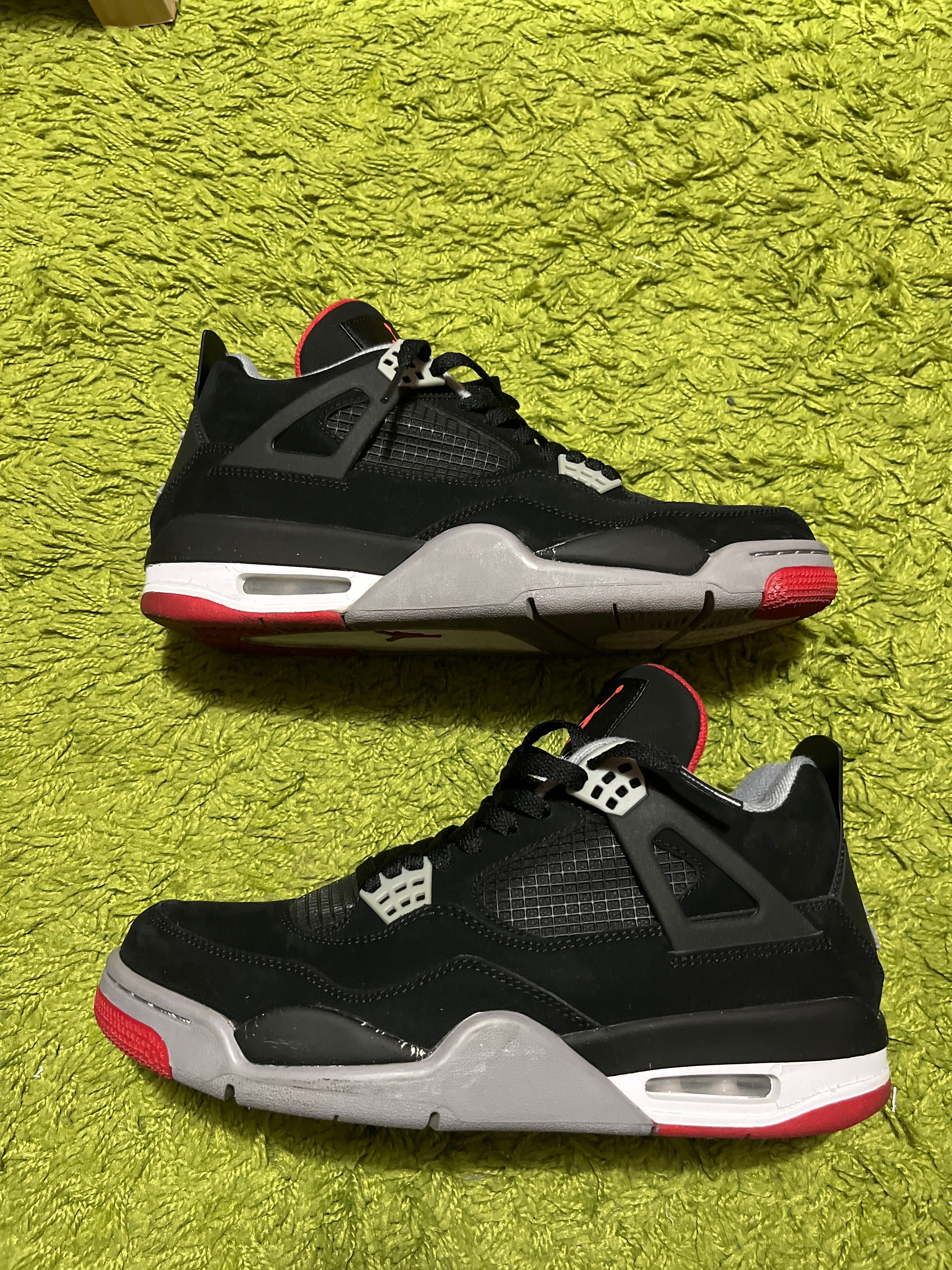 Nike Air Jordan 4 Retro "Black/Cement Grey/Fire Red" (2012)