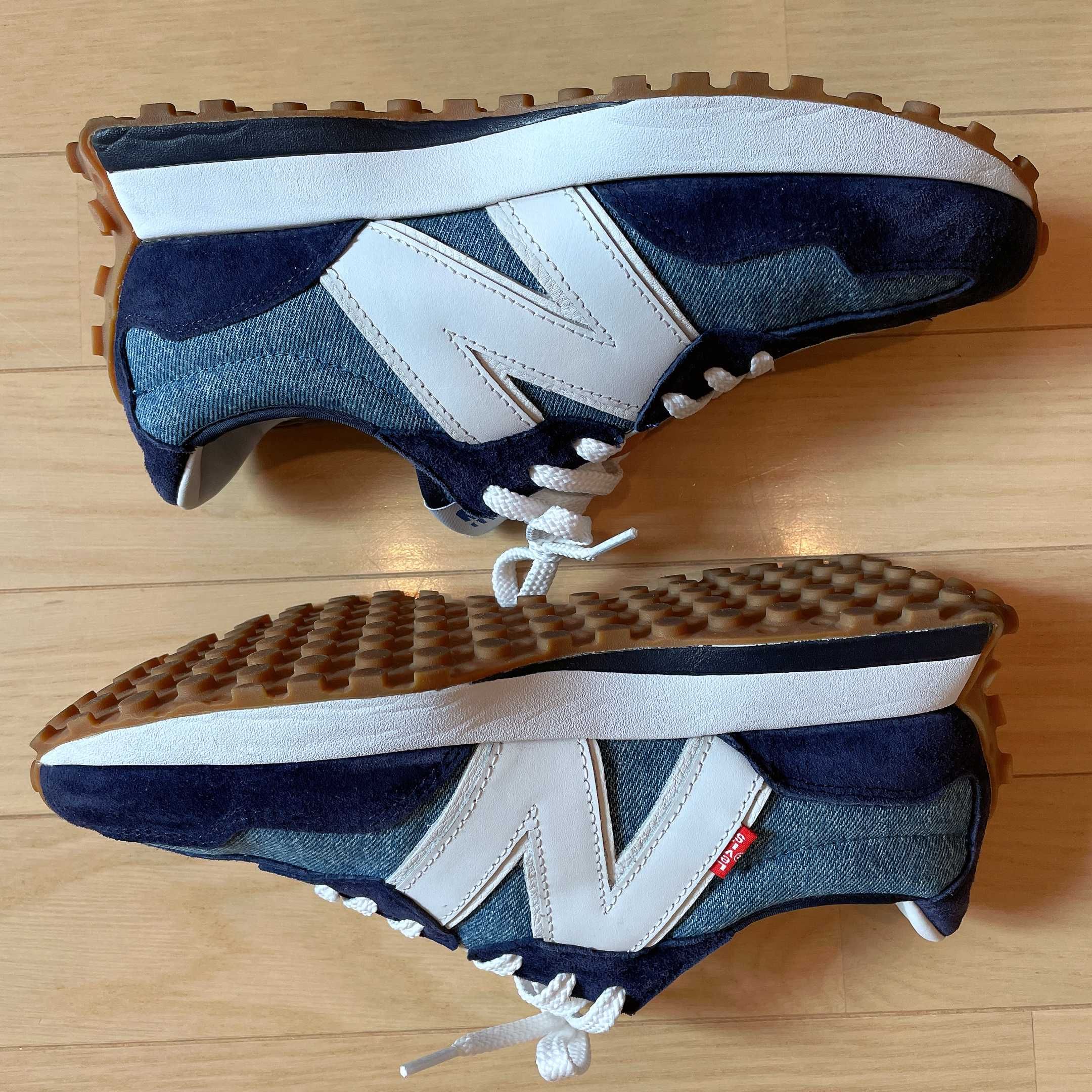 Levi's × New Balance 327 "Navy/White"