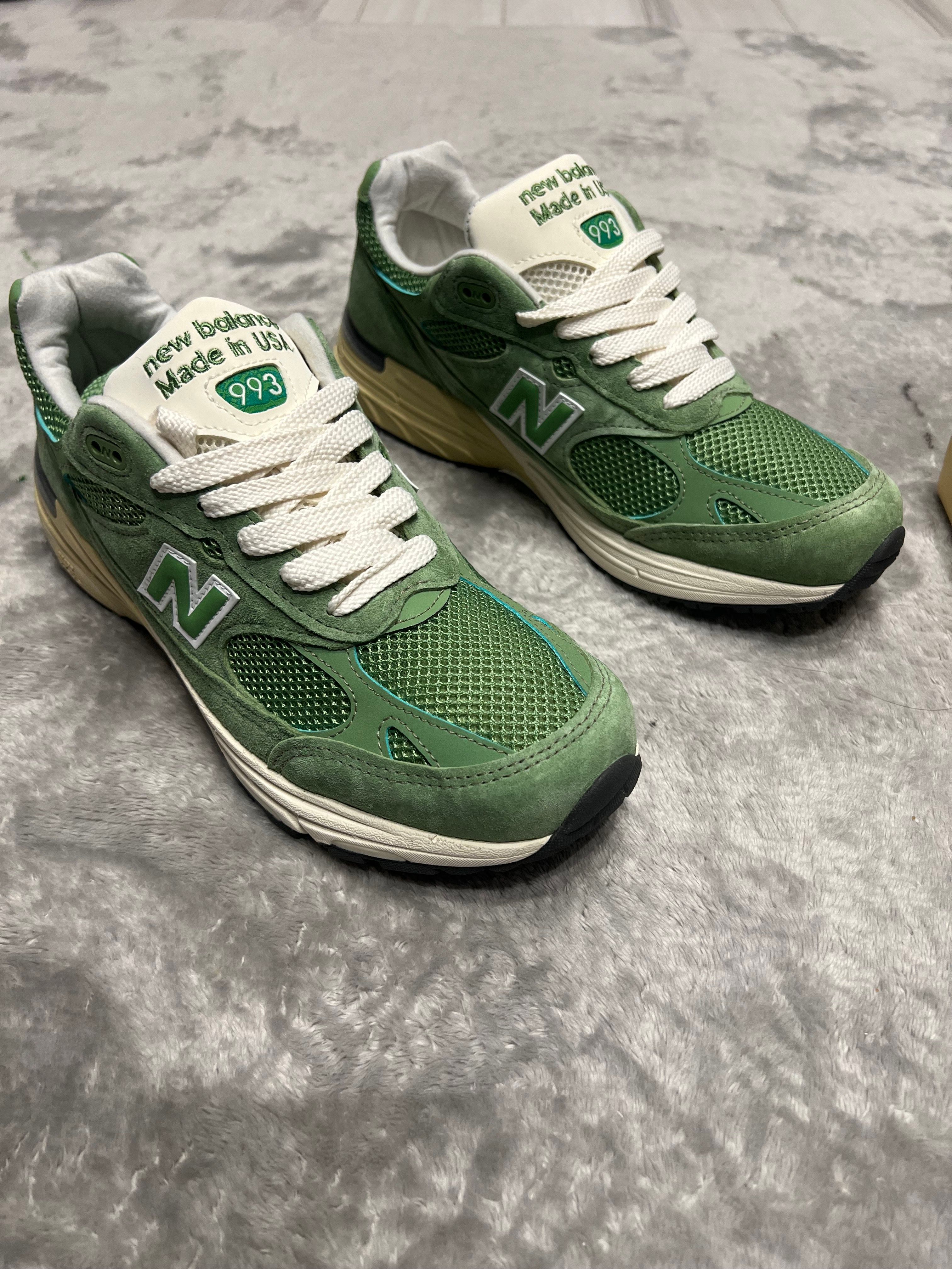 New Balance 993 "Chive"