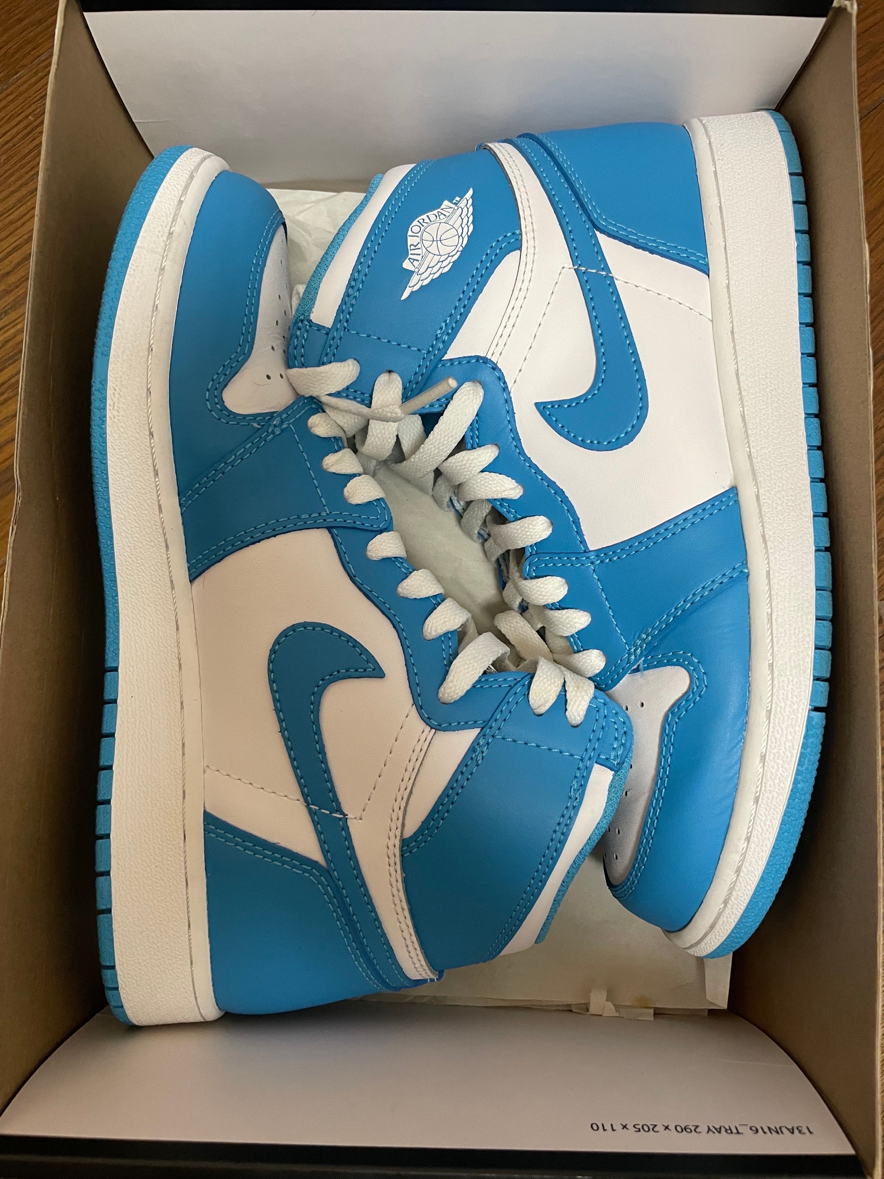Nike Air Jordan 1 Retro High UNC (GS)
