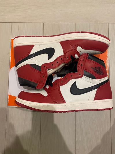 Nike Air Jordan 1 High OG "Lost & Found/Chicago"
