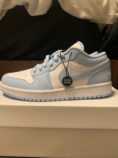 Nike Women's Air Jordan 1 Low "Aluminum"