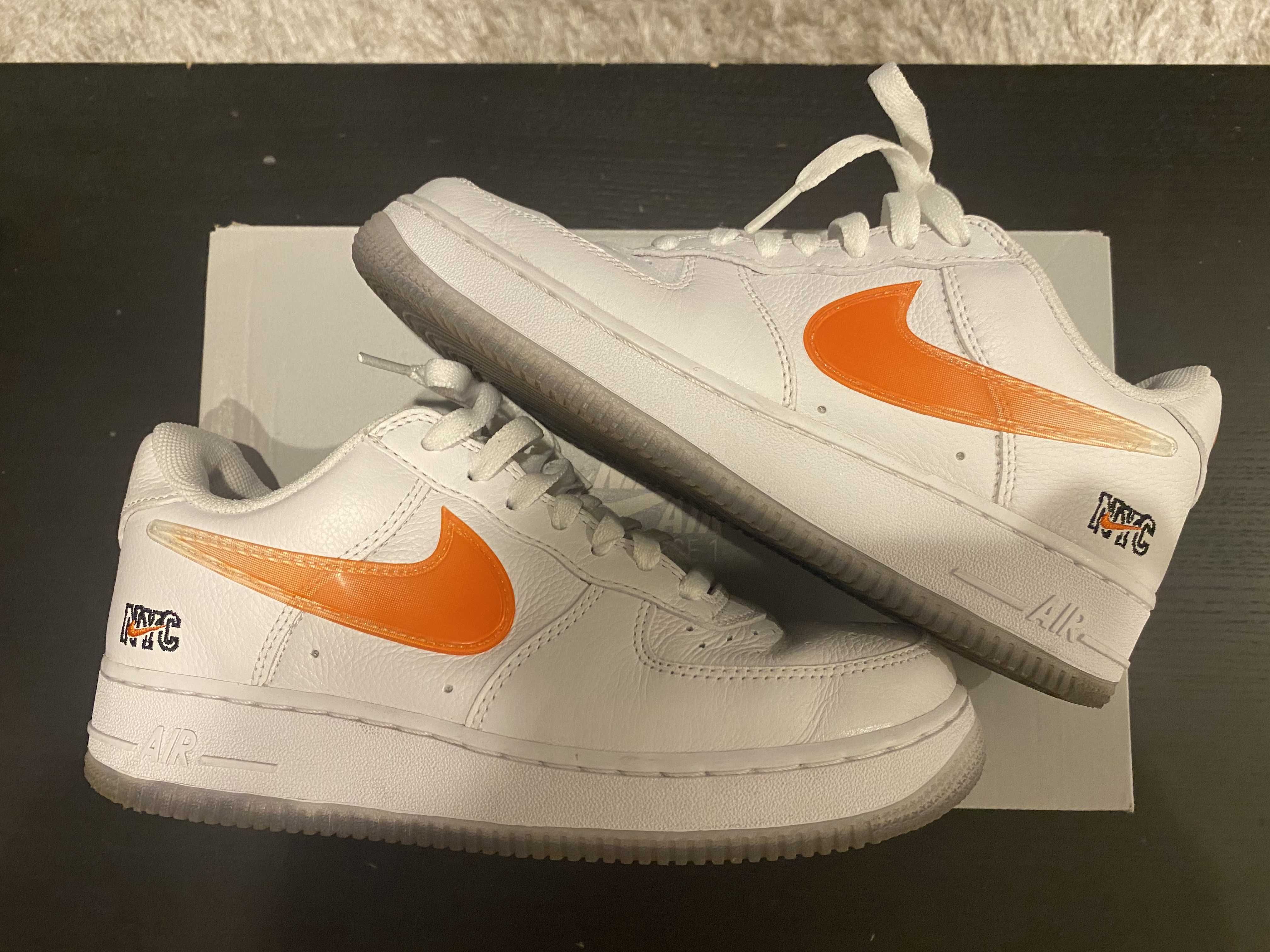 KITH × Nike Air Force 1 Low "White/Rush Blue/White/Brilliant Orange"