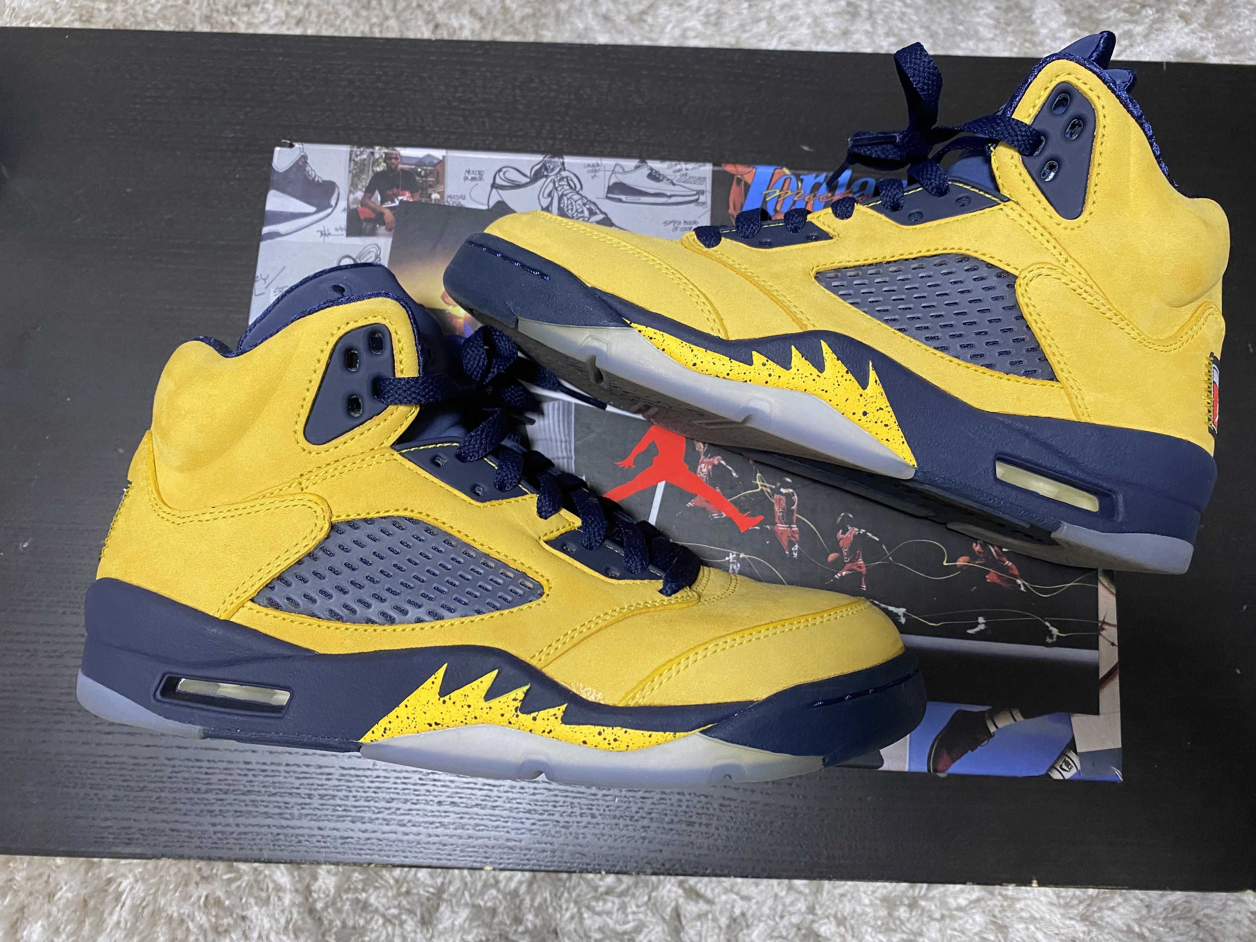 NIKE AIR JORDAN 5 "MICHIGAN"