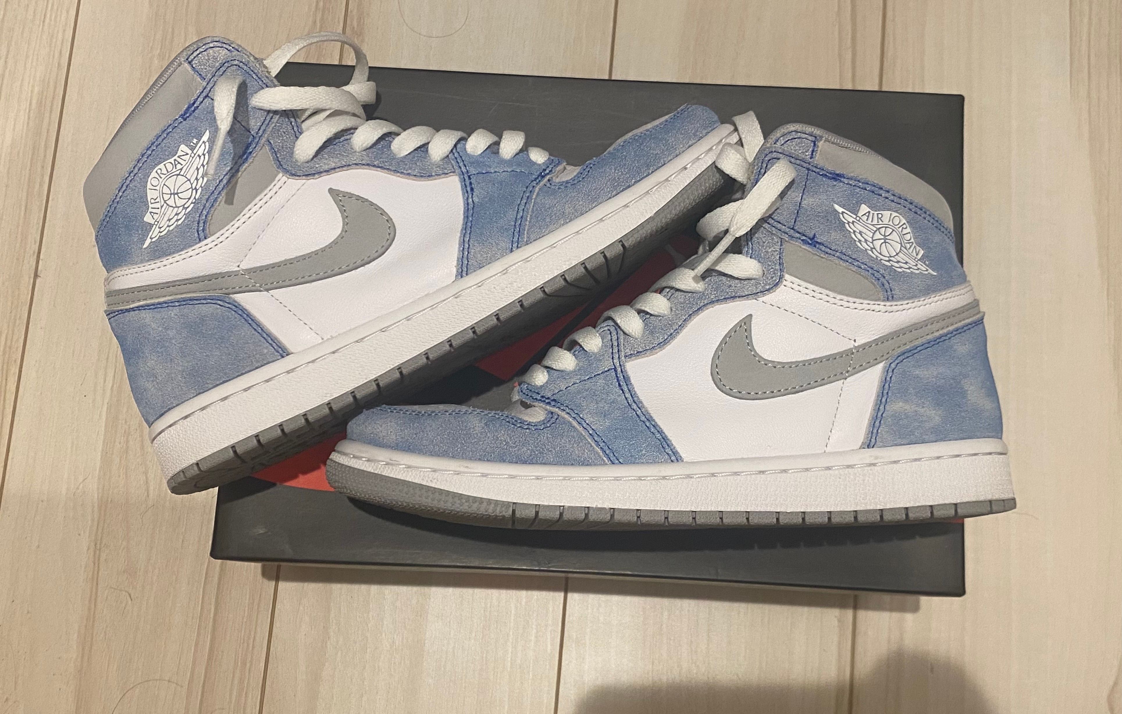 Nike Air Jordan 1 High OG "Hyper Royal"