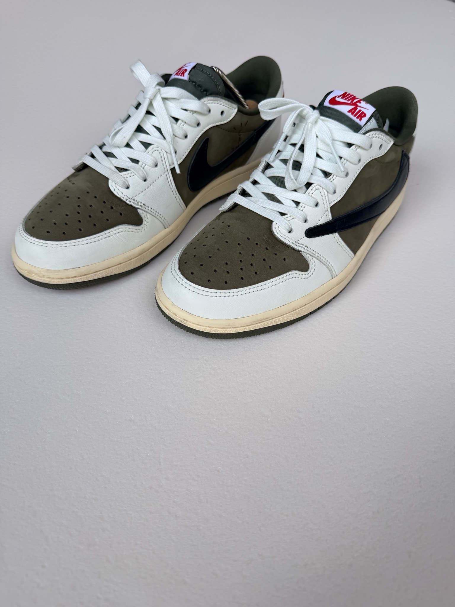 Travis Scott × Nike Air Jordan 1 Low OG SP "Reverse Olive"