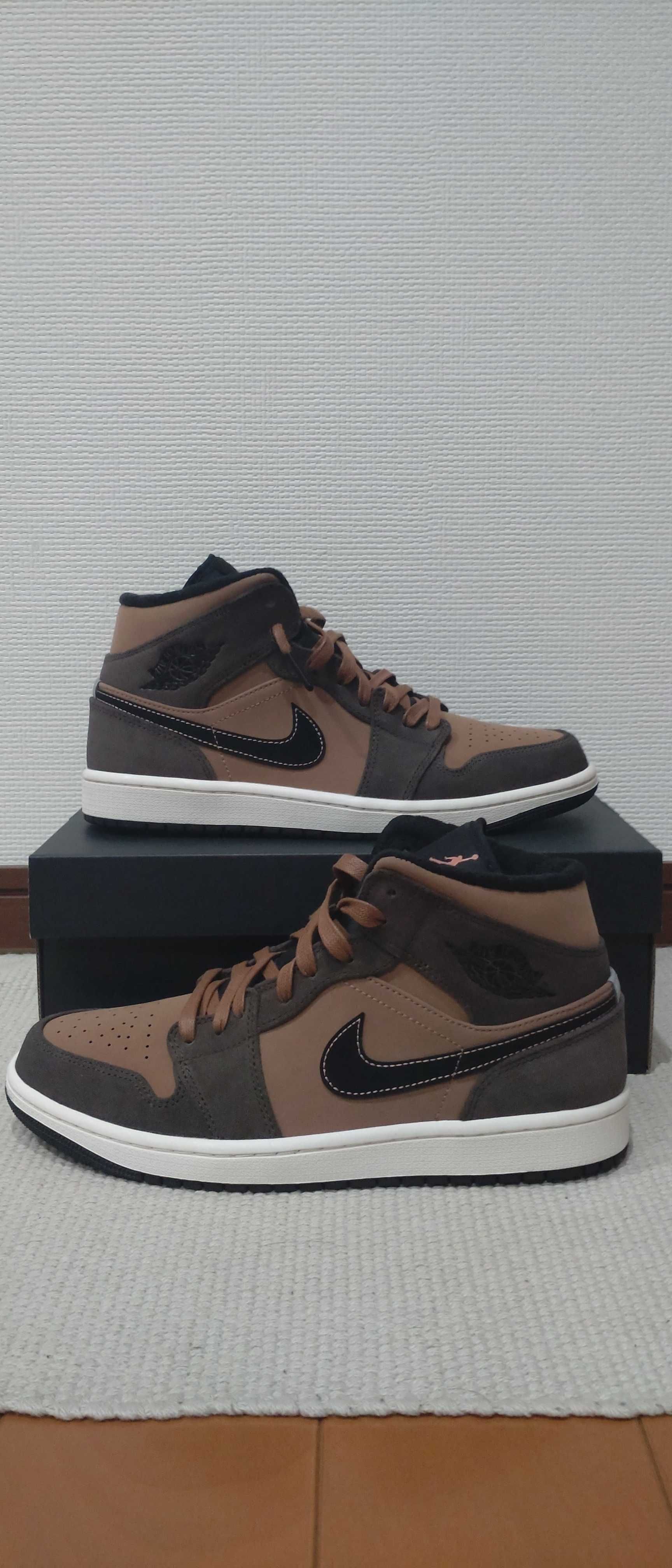 Nike Air Jordan 1 Mid SE "Dark Chocolate"
