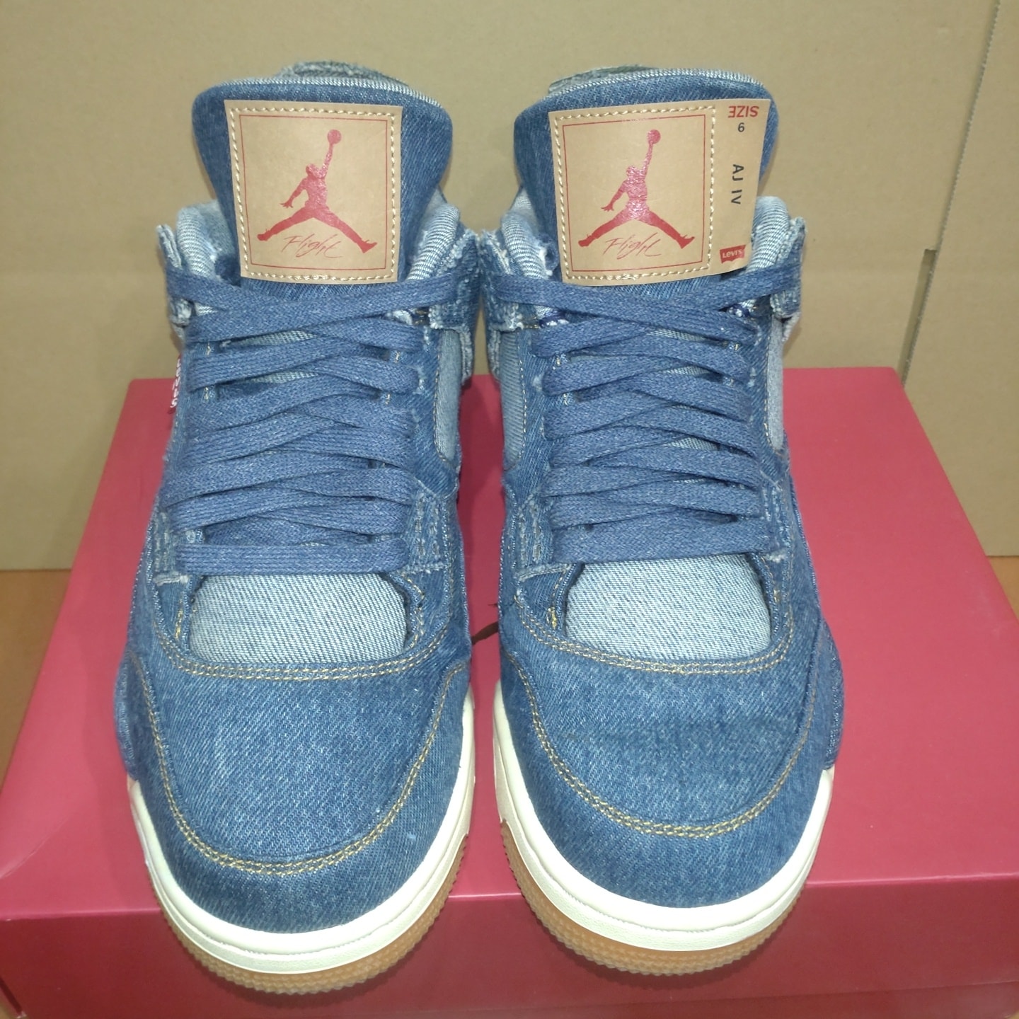 ナイキ × リーバイス エアジョーダン4 