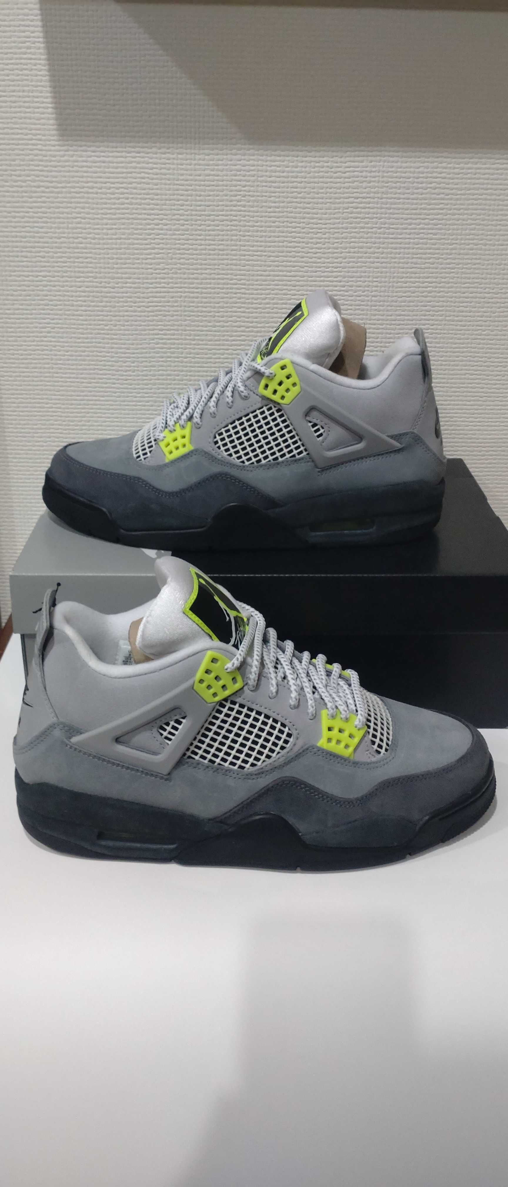 NIKE AIR JORDAN 4 RETRO LE "NEON"