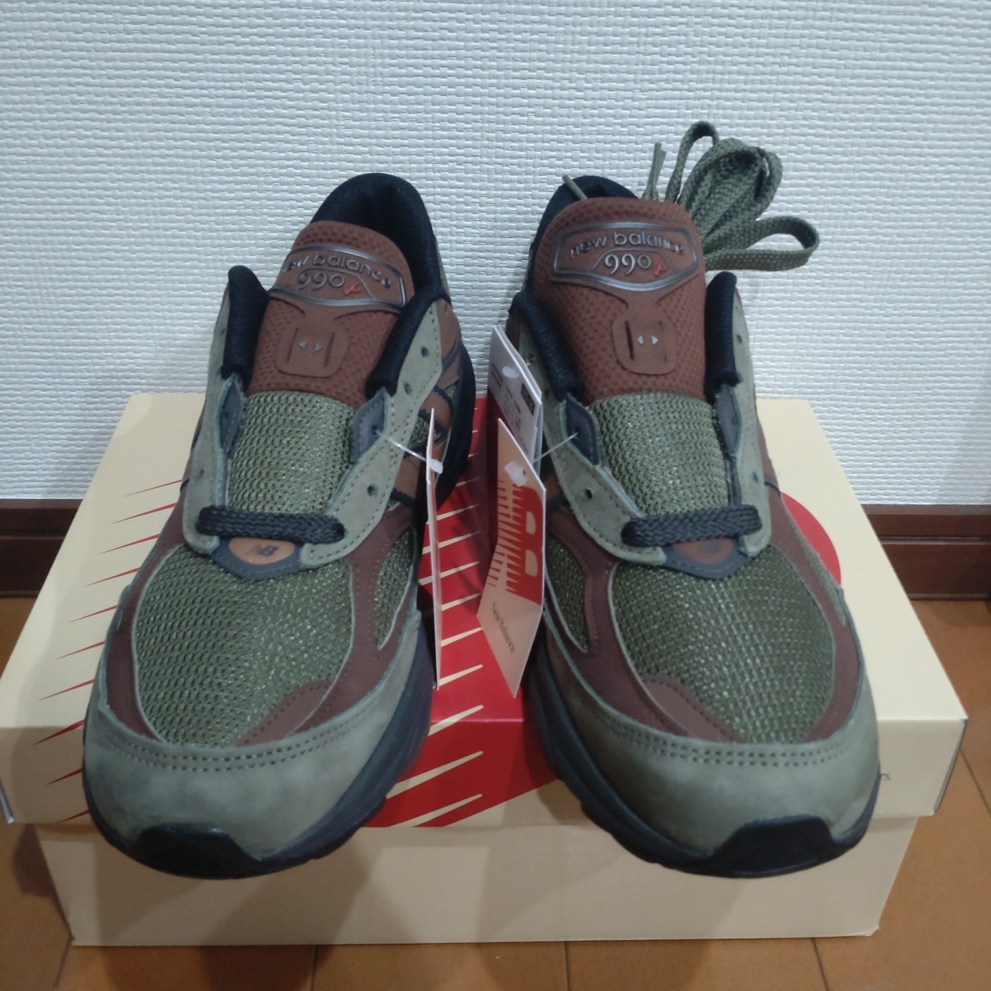 New Balance 990V6 "Dark Camo/Rich Oak/Black Cement"