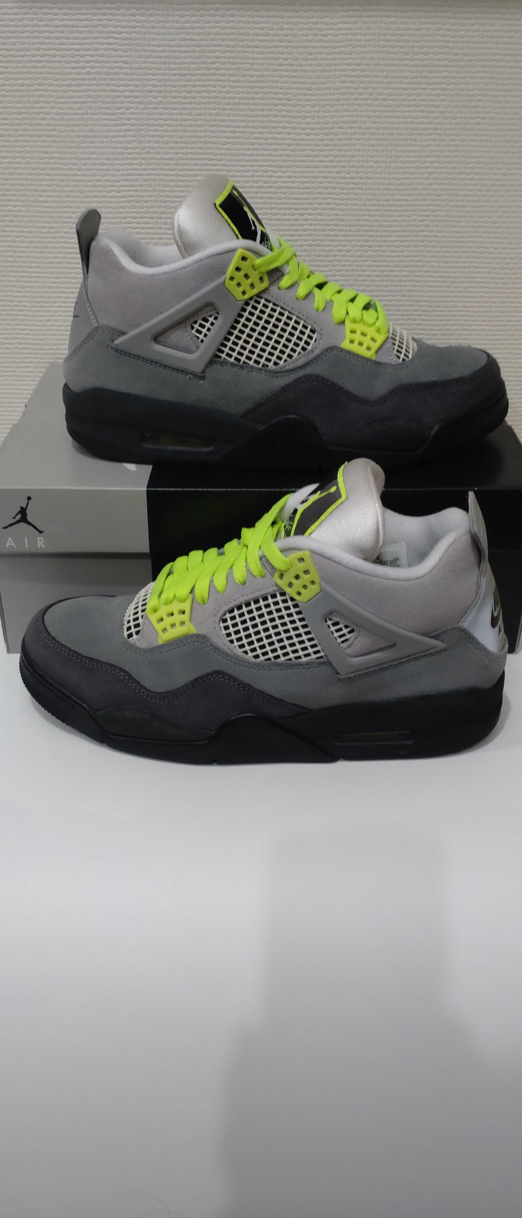 NIKE AIR JORDAN 4 RETRO LE "NEON"