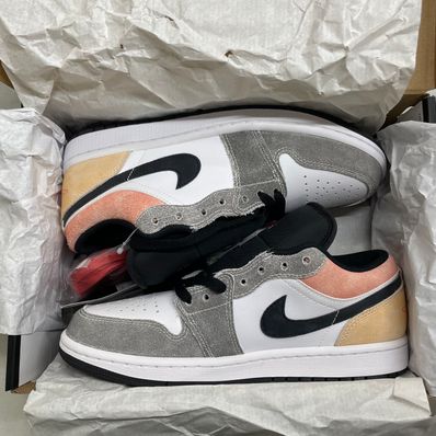 Nike Air Jordan 1 Low "Flight Club"