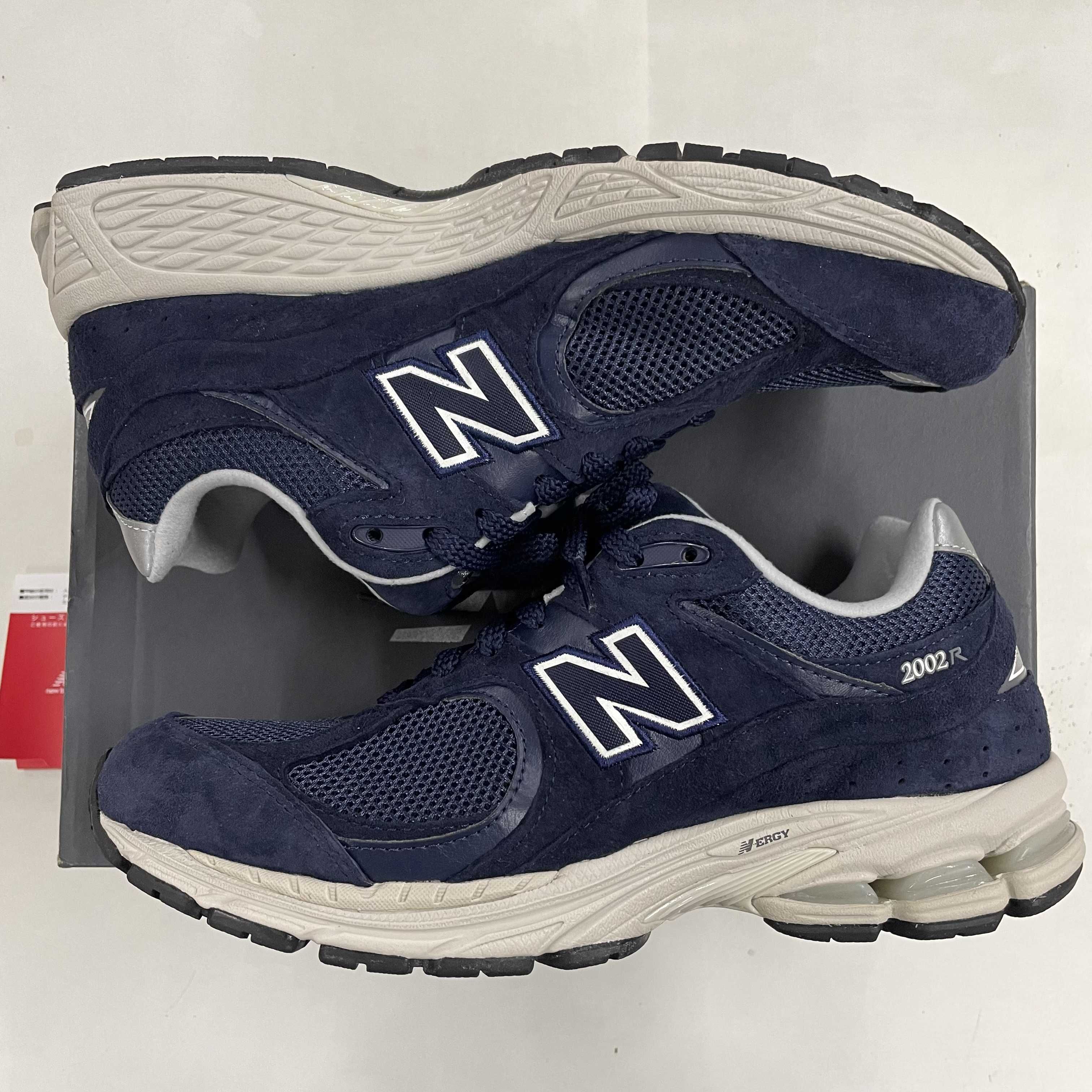 New Balance 2002R "Navy"