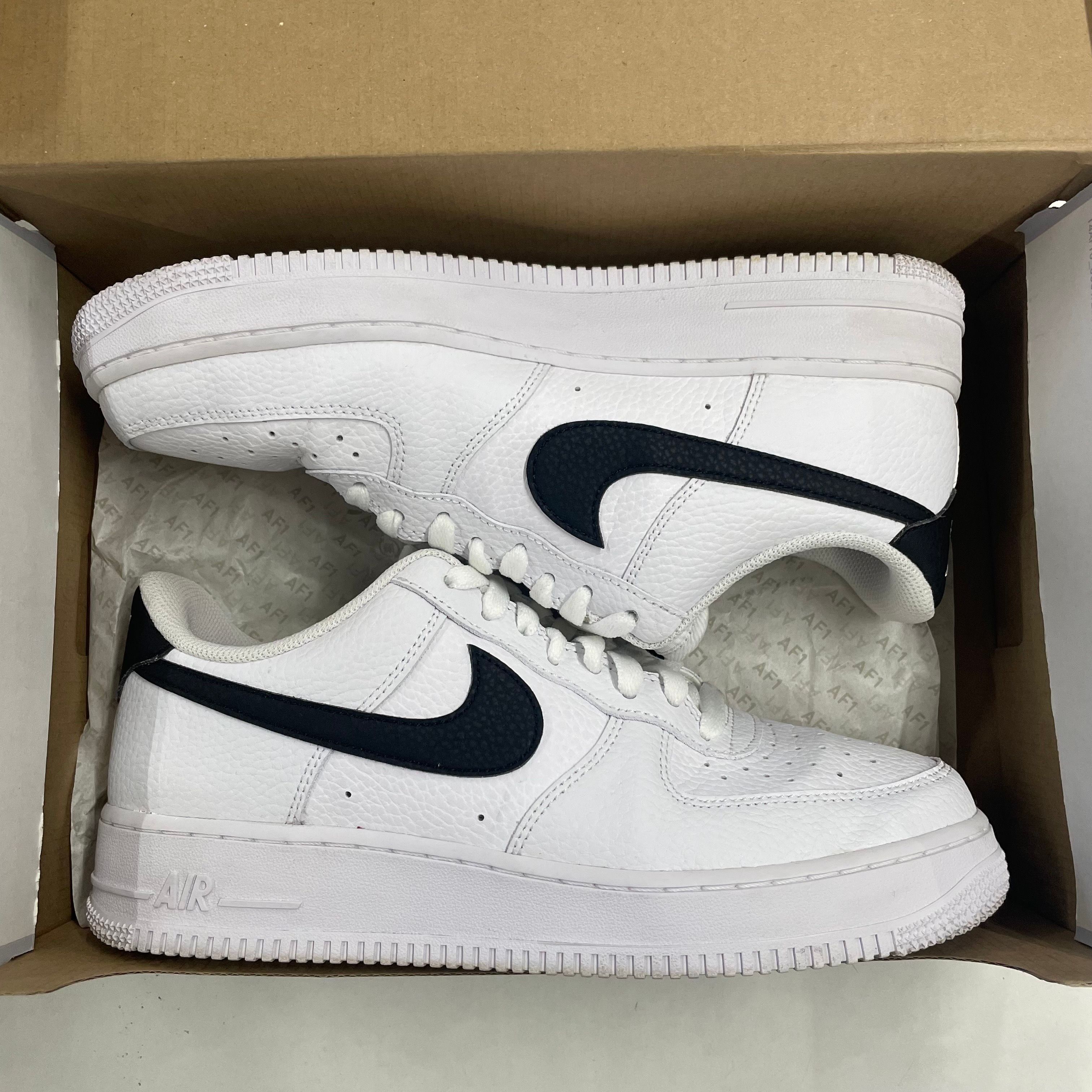 Nike Air Force 1 Low '07 "White Black Pebbled Leather"