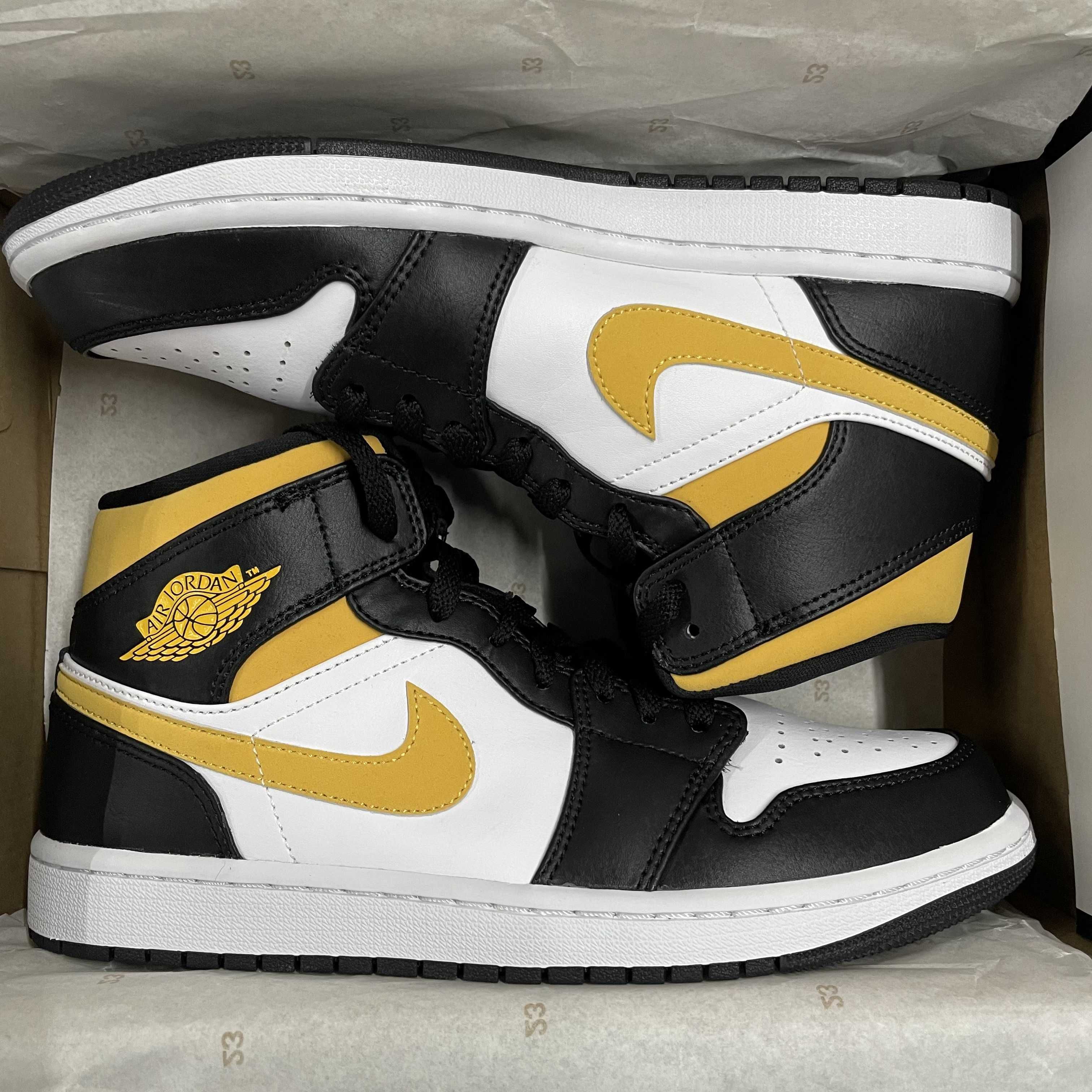 Nike Air Jordan 1 Mid "White/Pollen-Black"