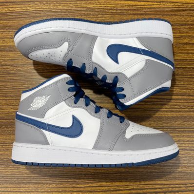 Nike GS Air Jordan 1 Mid "True Blue"