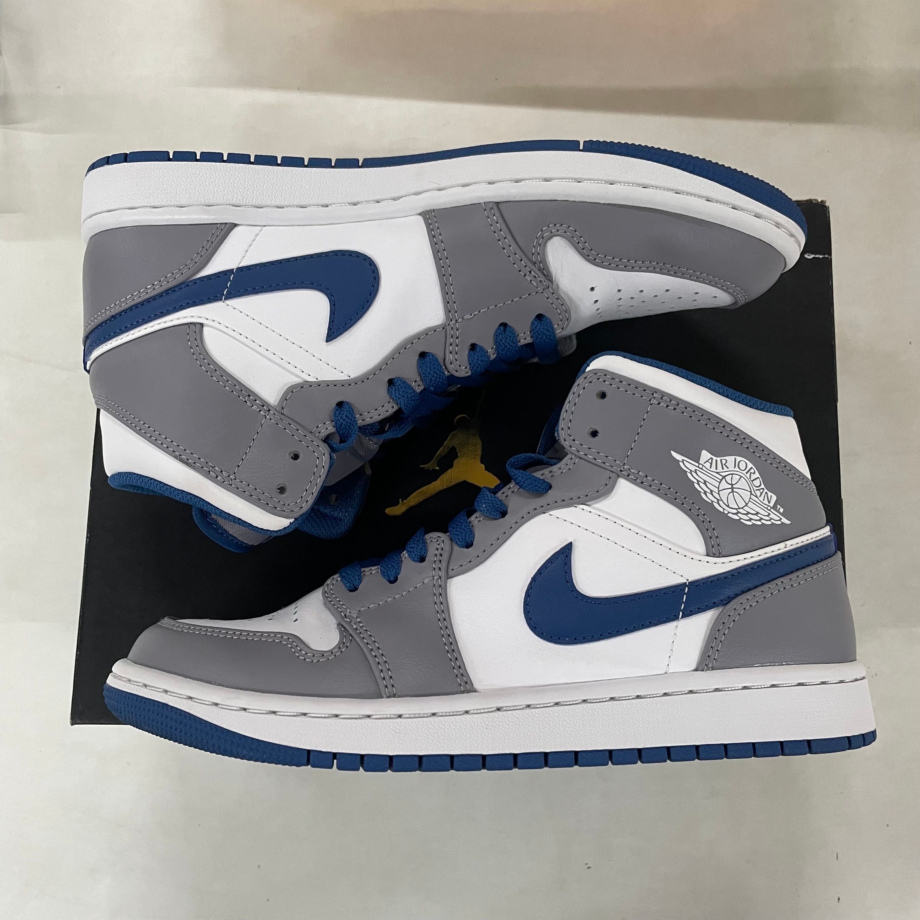 Nike Air Jordan 1 Mid "True Blue"