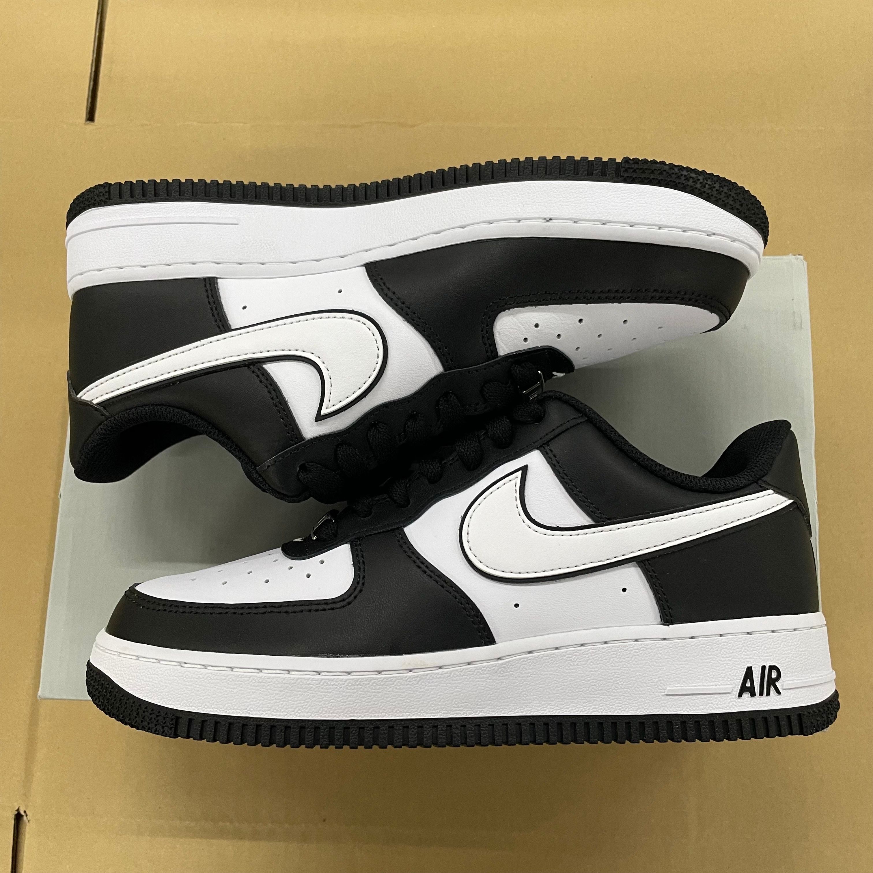 Nike Air Force 1 Low '07 "Black/Black/White"