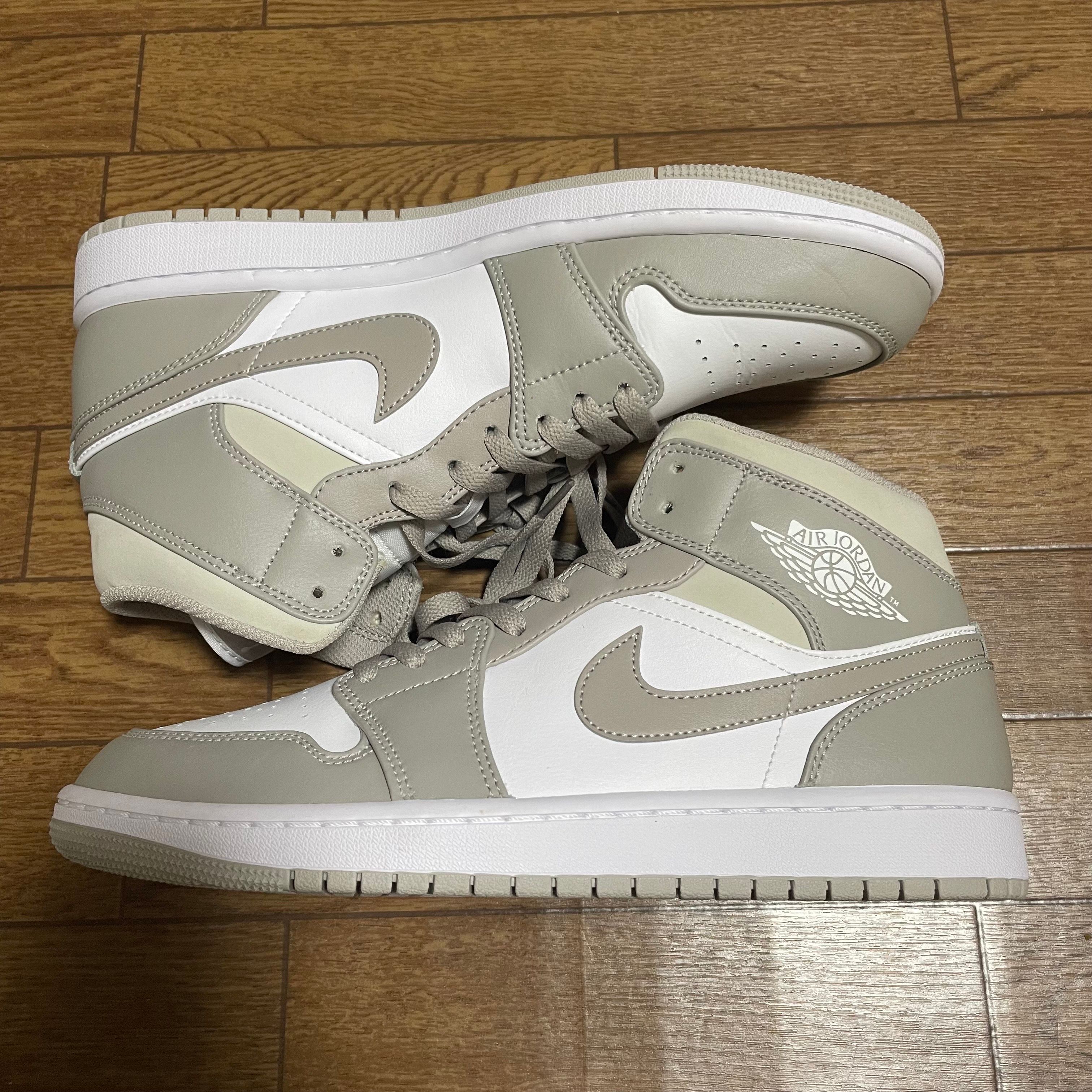 Nike Air Jordan 1 Mid "Linen"