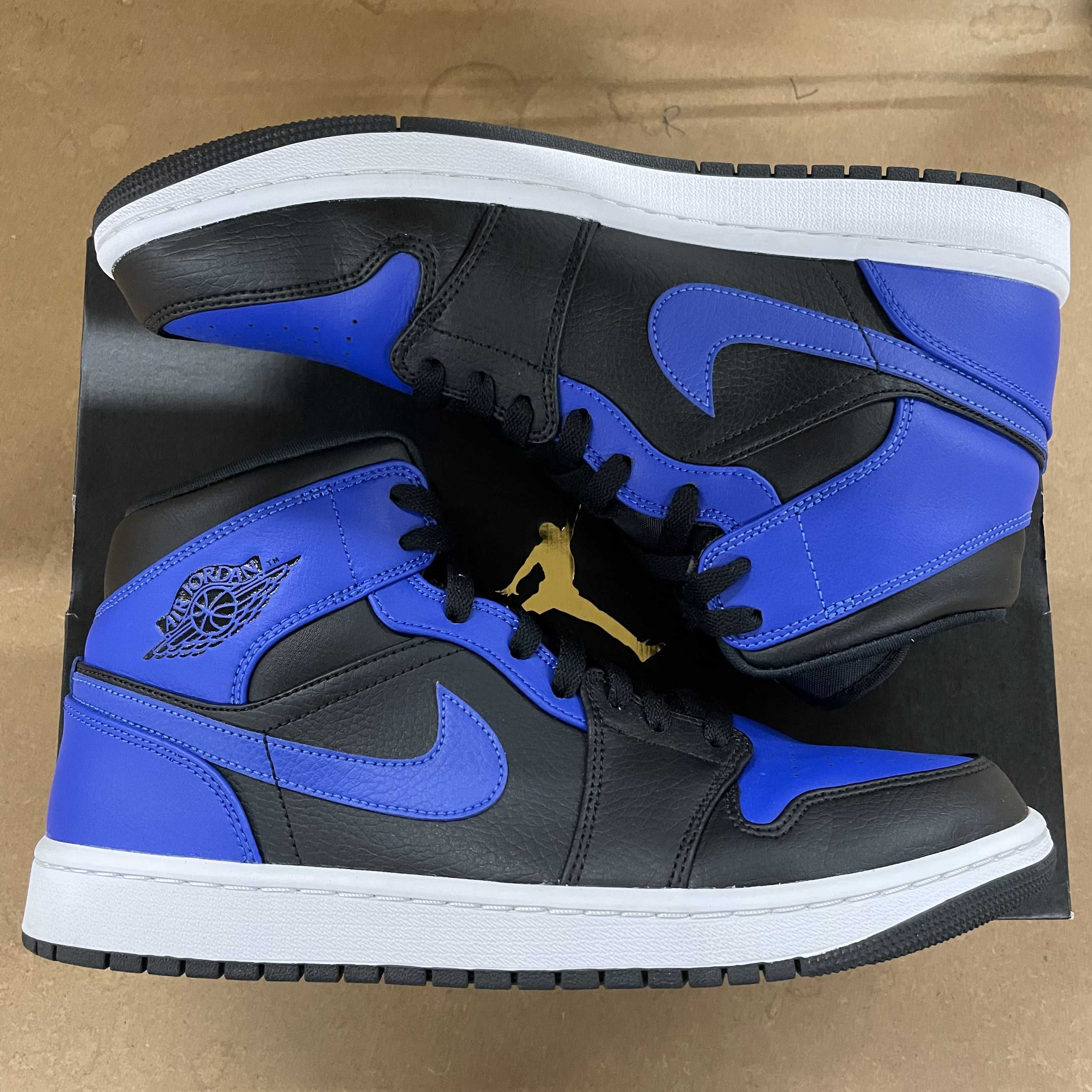 Nike Air Jordan 1 Mid "Hyper Royal"