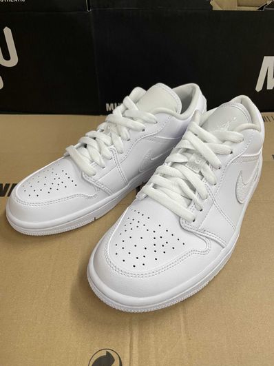 NIKE Women's AIR JORDAN 1 LOW "WHITE"