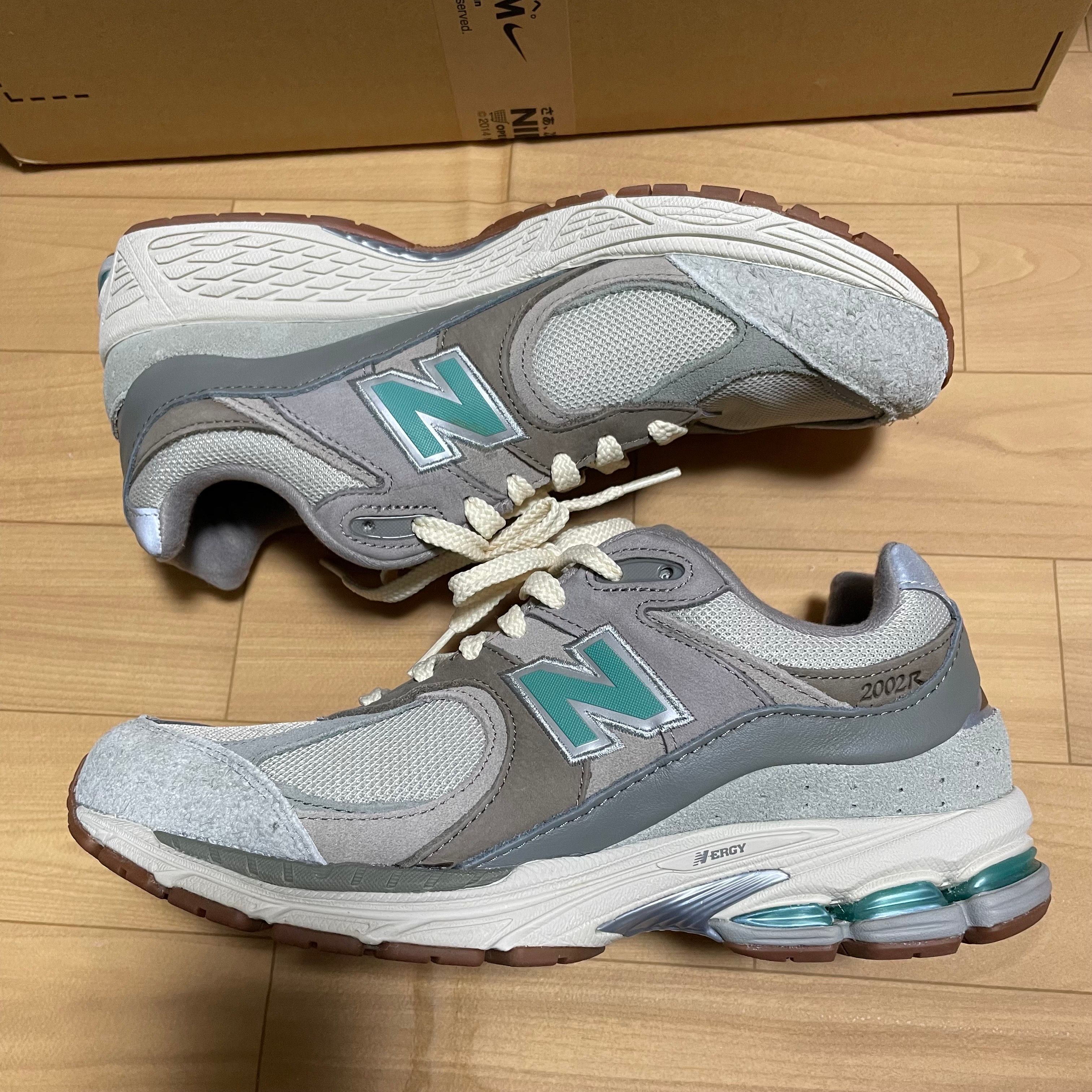 atmos × New Balance 2002R "Oasis"