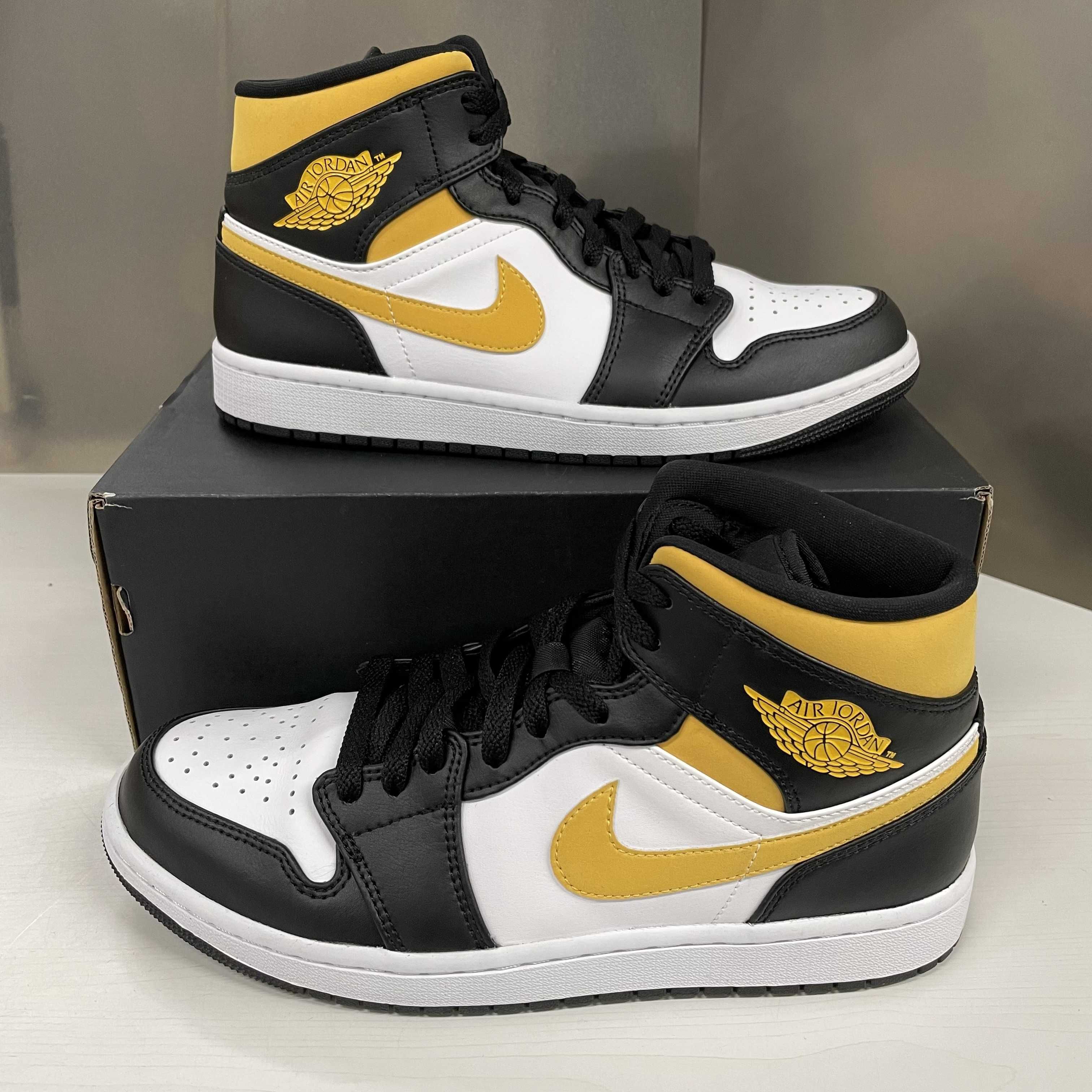 Nike Air Jordan 1 Mid "White/Pollen-Black"