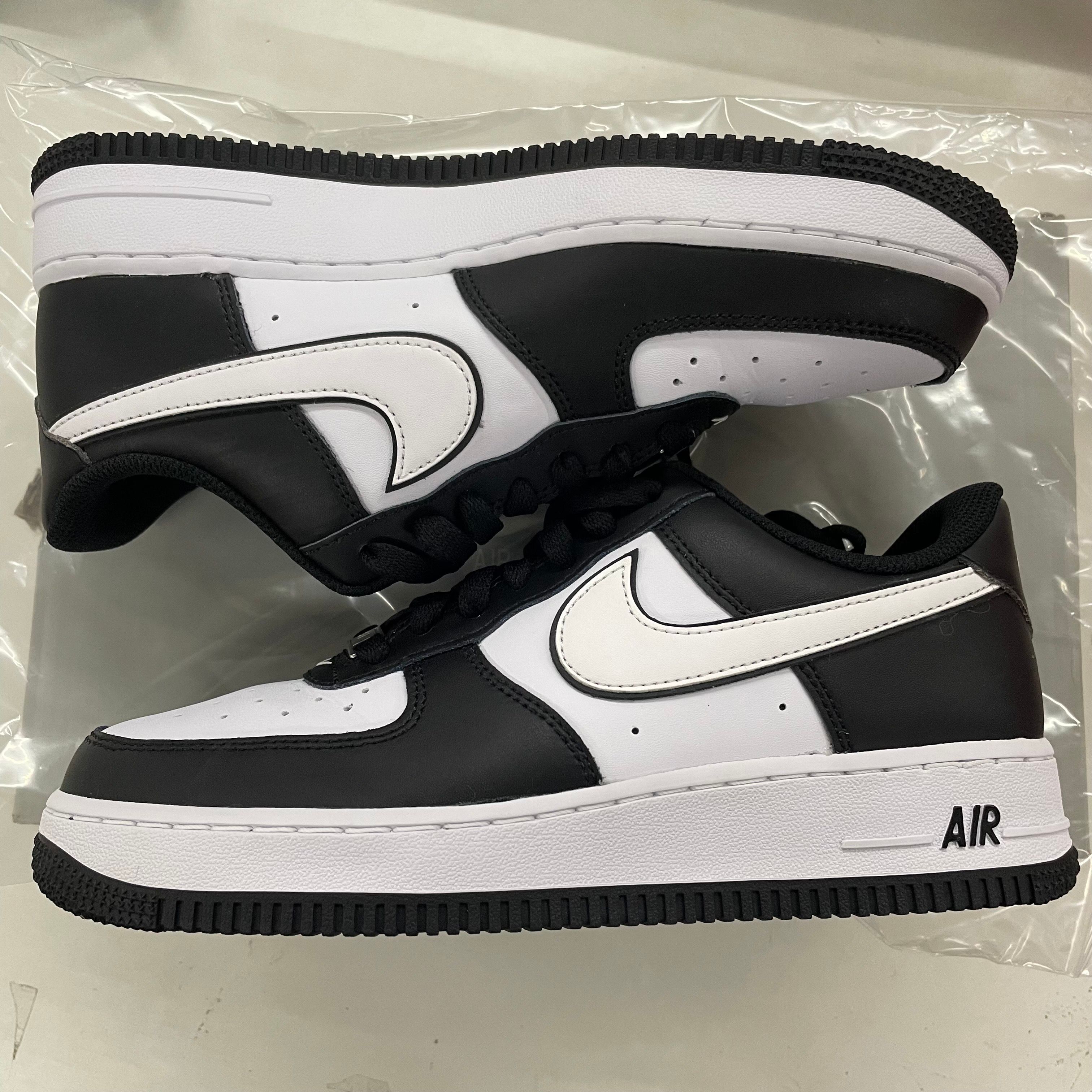 Nike Air Force 1 Low '07 "Black/Black/White"