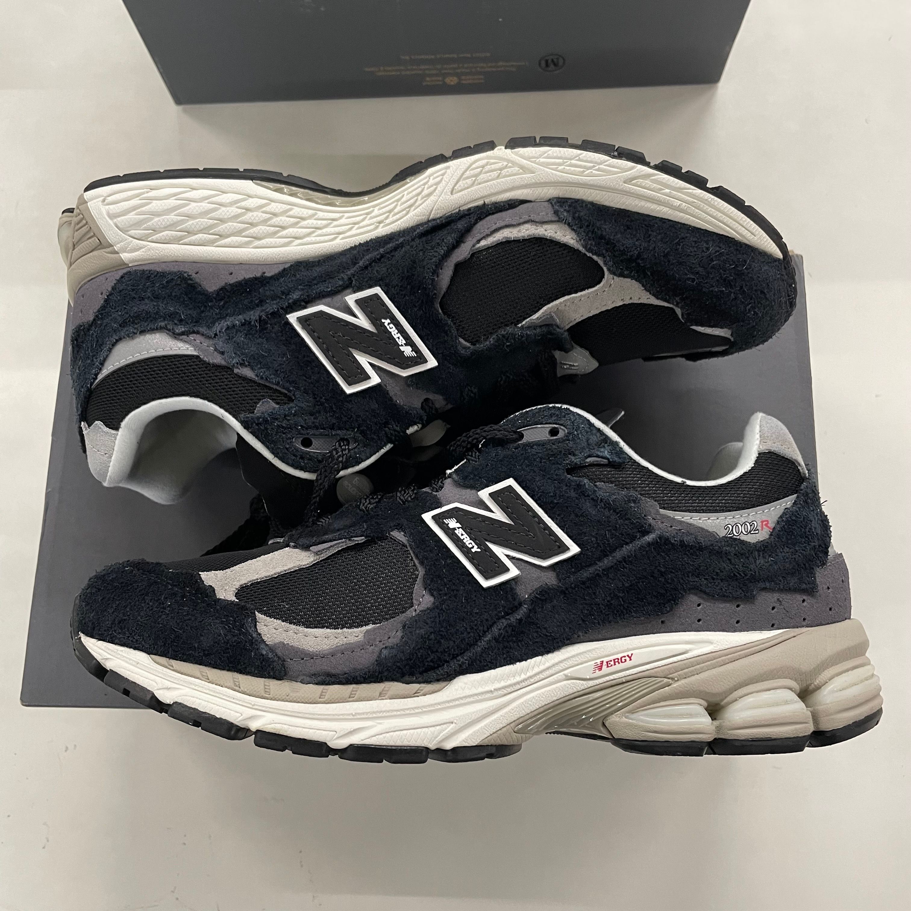 New Balance 2002R Protection Pack "Black"
