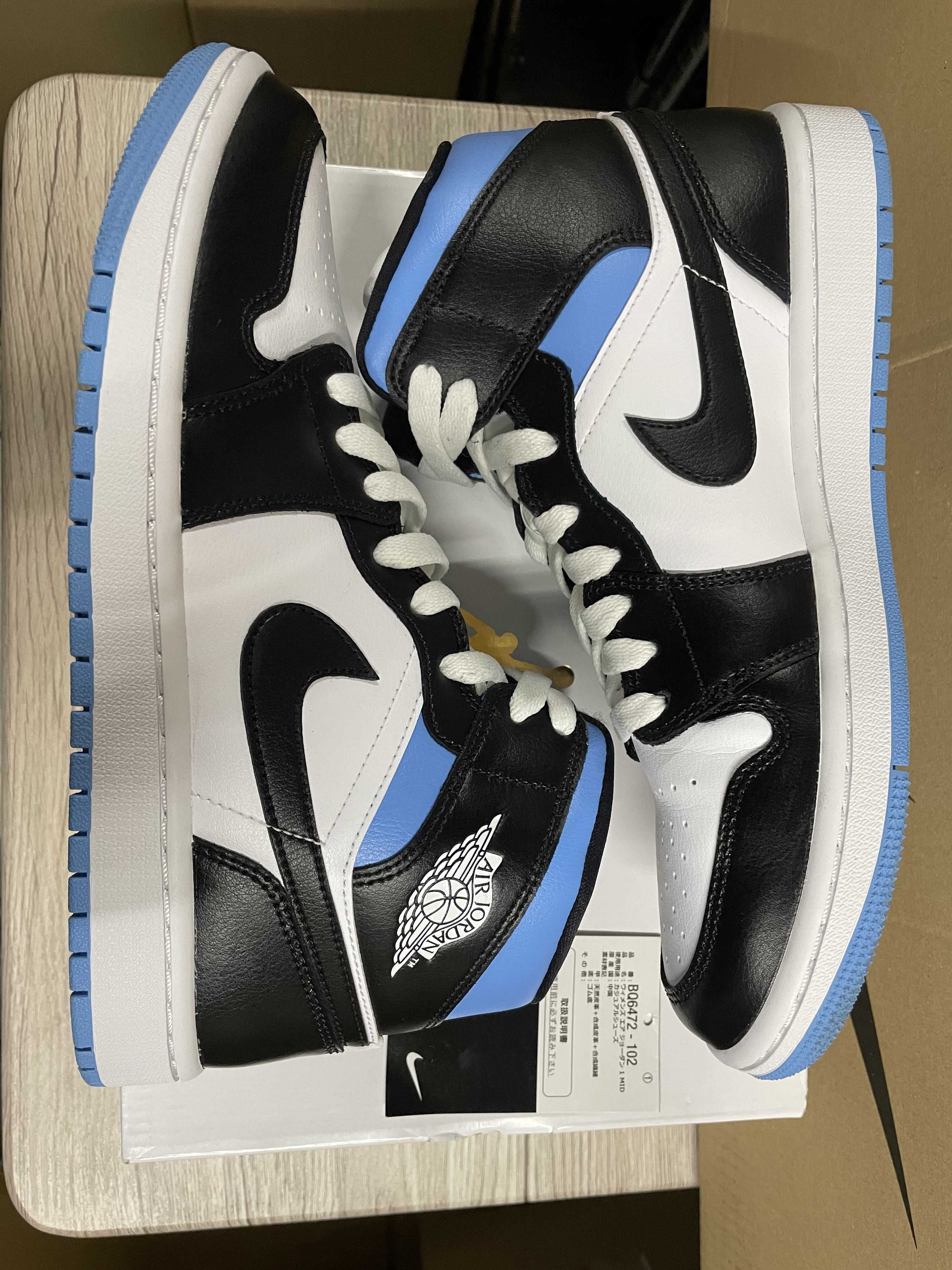 Nike Women's Air Jordan 1 Mid "Black/University Blue"