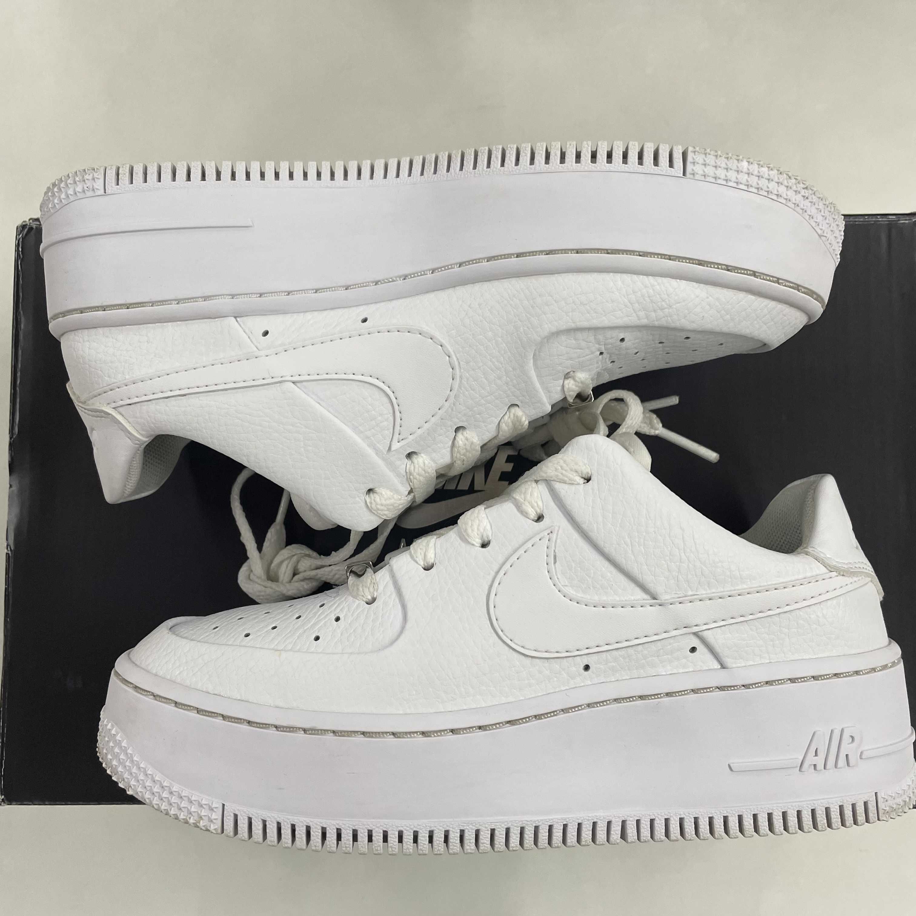 Nike Women's Air Force Sage Low "Triple White"