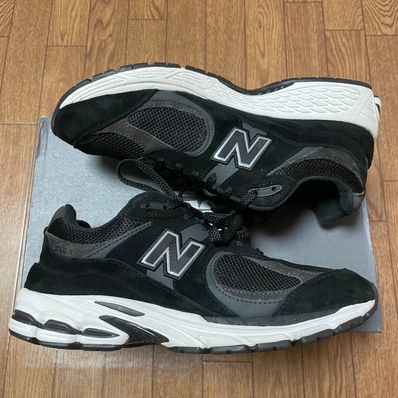 New Balance 2002R "Black Gunmetal"