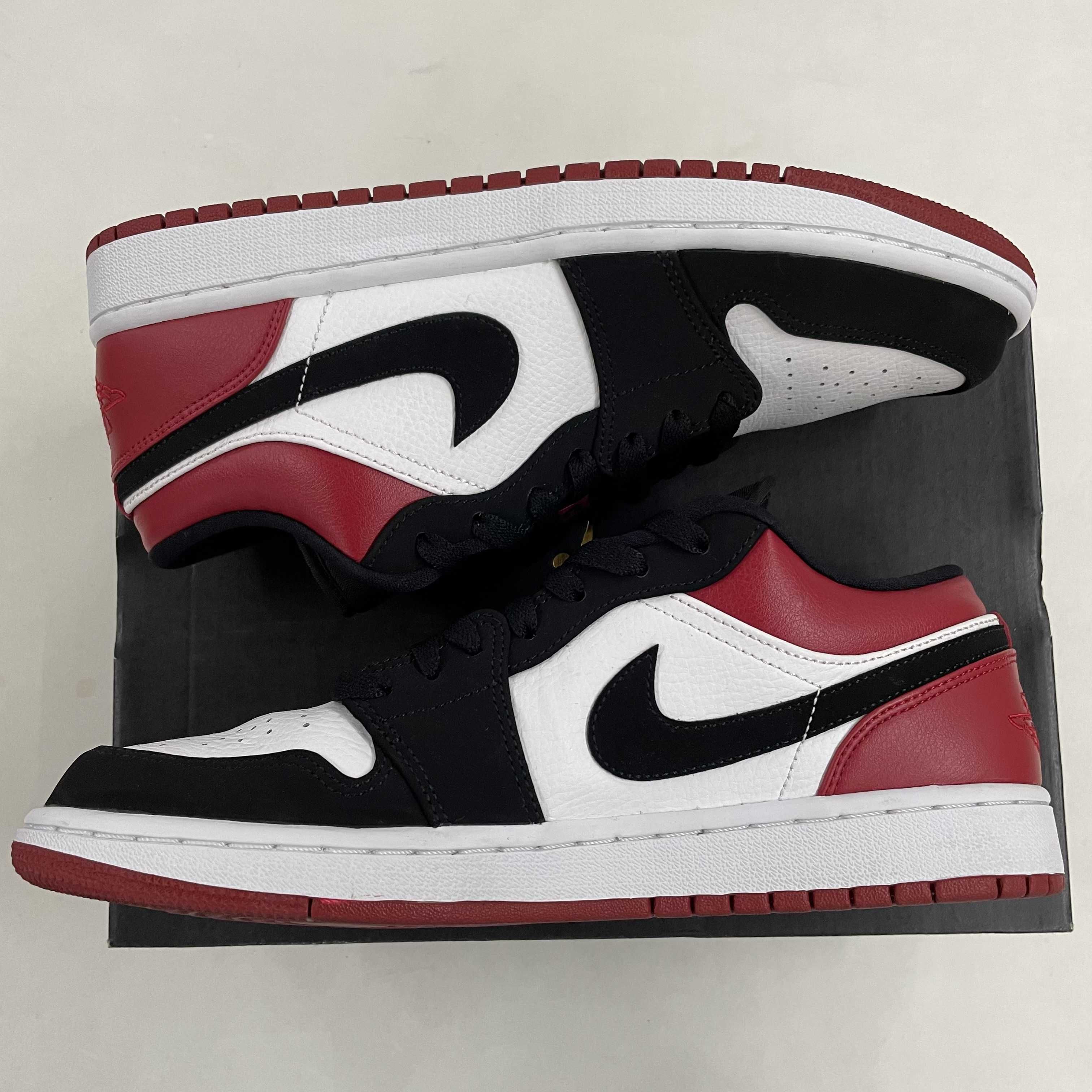 Nike Air Jordan 1 Low "Black Toe"